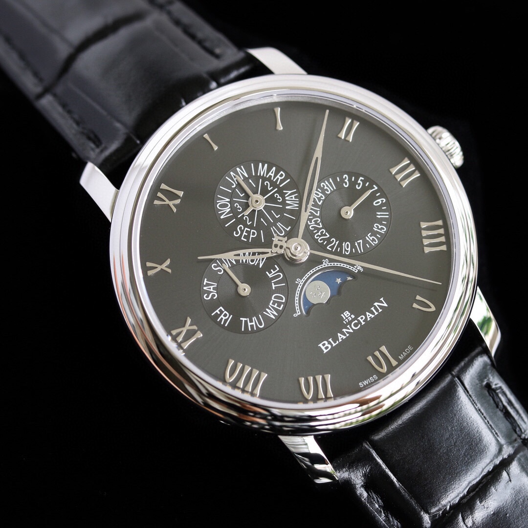 Blancpain Classic Collection 6656 Automatic Mechanical Watch, 42mm case diameter