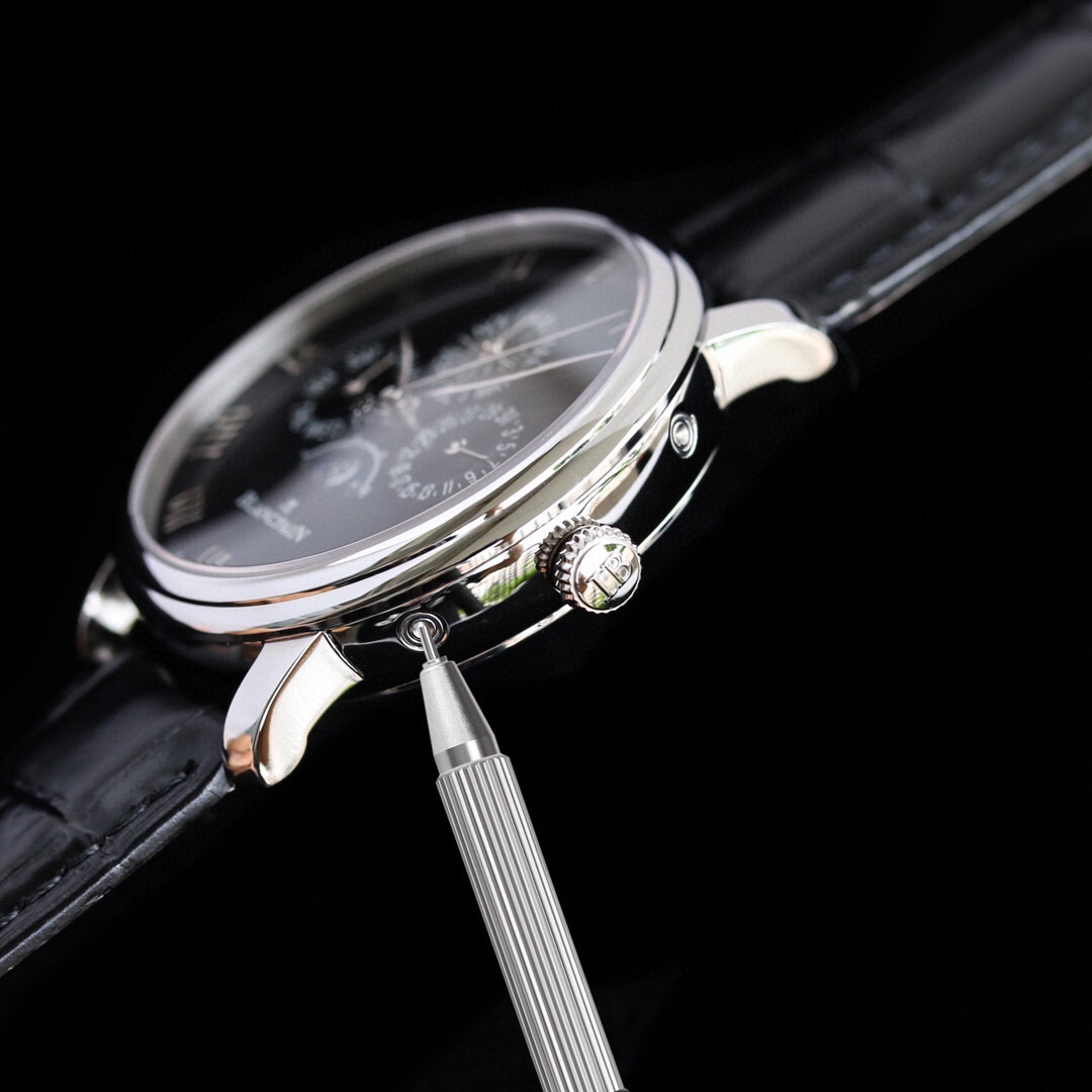 Blancpain Classic Collection 6656 Automatic Mechanical Watch, 42mm case diameter