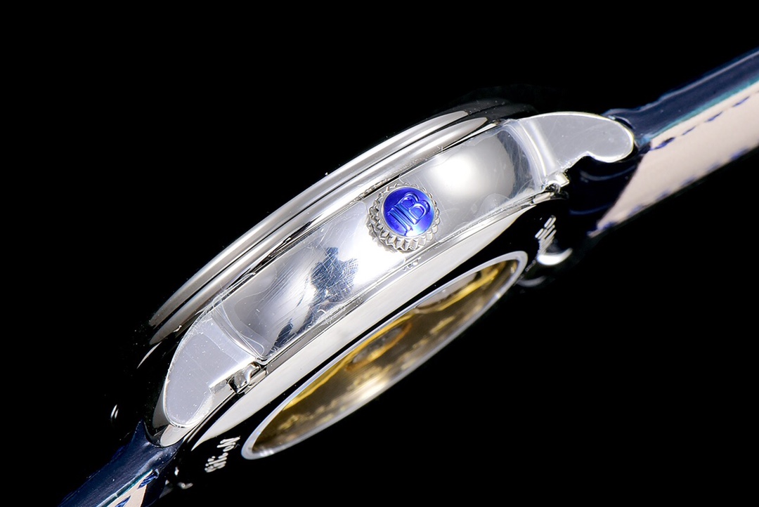  对应中文（若需双语展示）： 宝珀 Villeret 40 毫米精钢腕表 全历月相 蓝色表盘（型号 6654-1127-55B） 这个版本聚焦高搜索权重信息，适配亚马逊的搜索算法逻辑。要不