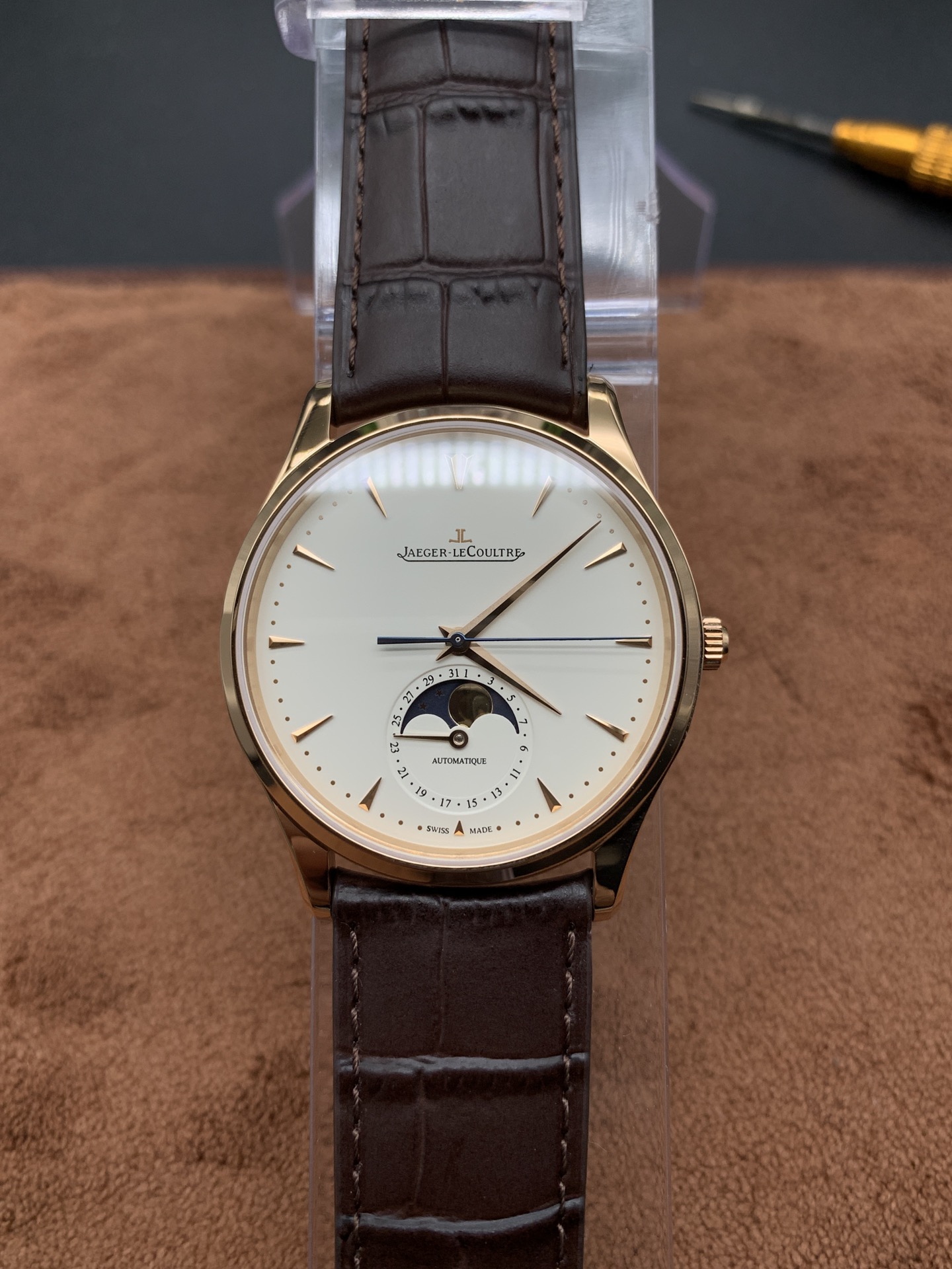Jaeger-LeCoultre Automatic Watch - Yellow Gold Case, Moon Phase Function, Ivory Dial, Swiss Made
