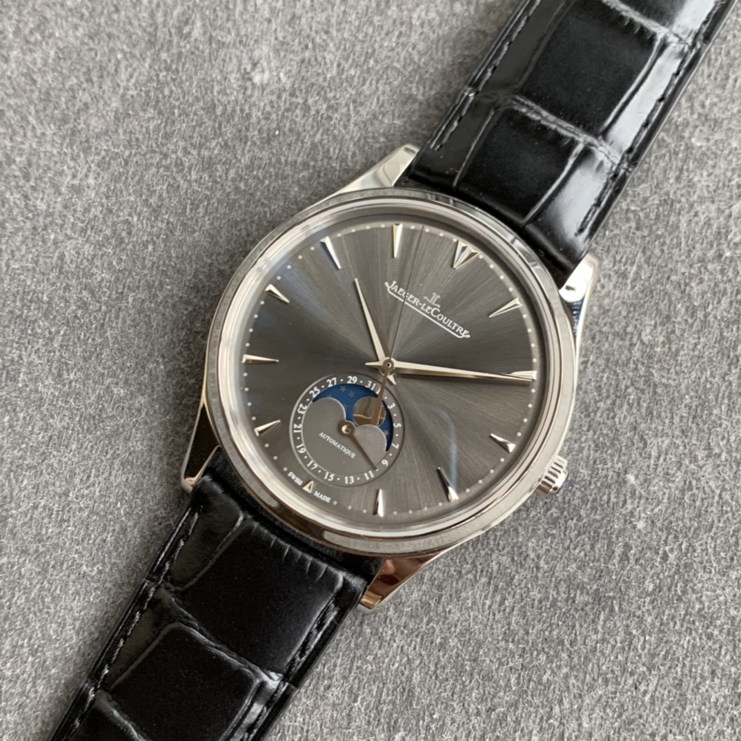 Jaeger-LeCoultre Master Ultra Thin Moon Phase Men's Dress Watch (Q1368420) - 39mm x 9.9mm Case