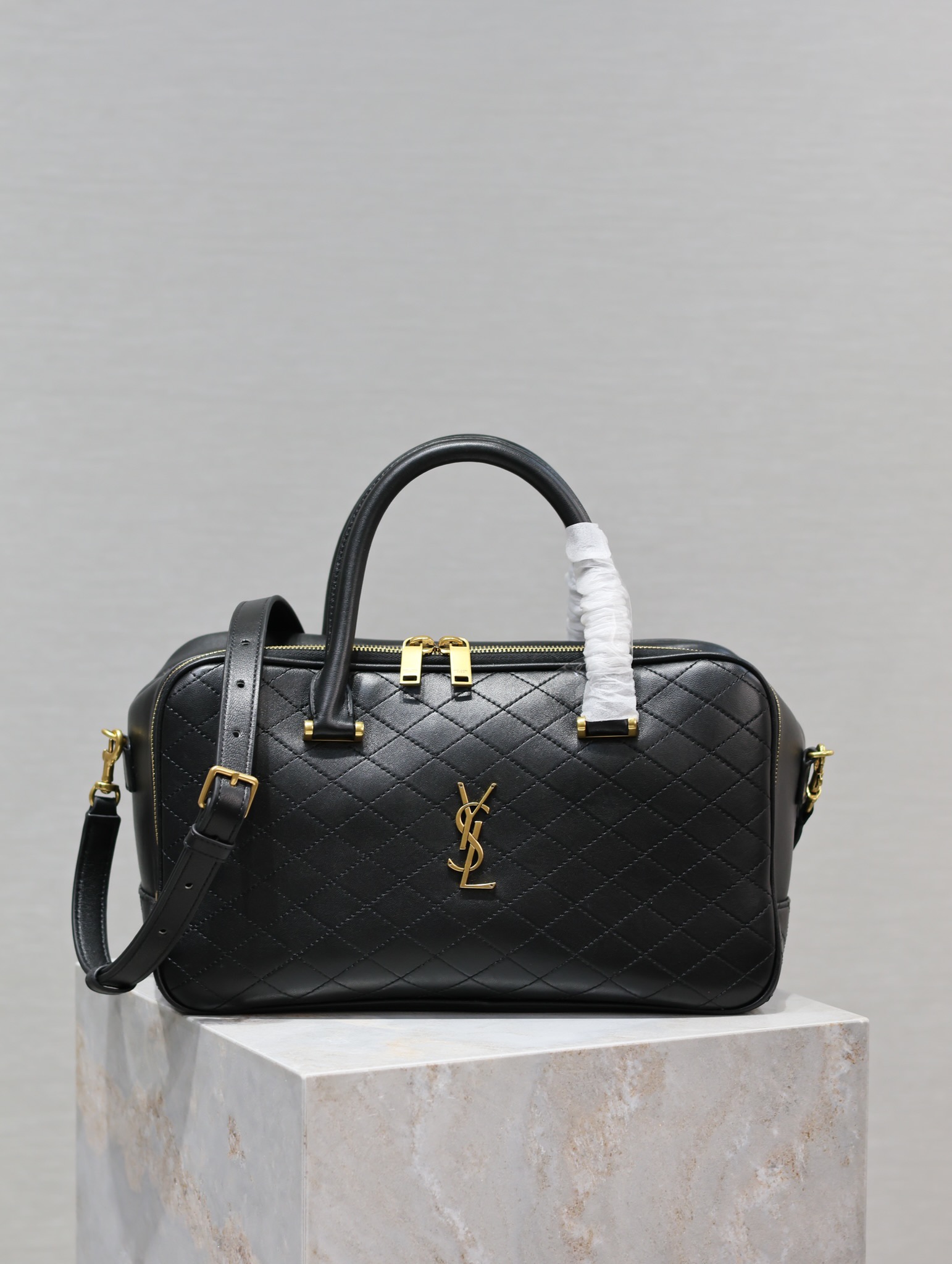 YSL【Black】 New Liya Vintage Luggage Bag｜Bowling Bag Style No.: 766785 Dimensions: 31x16x13cm
