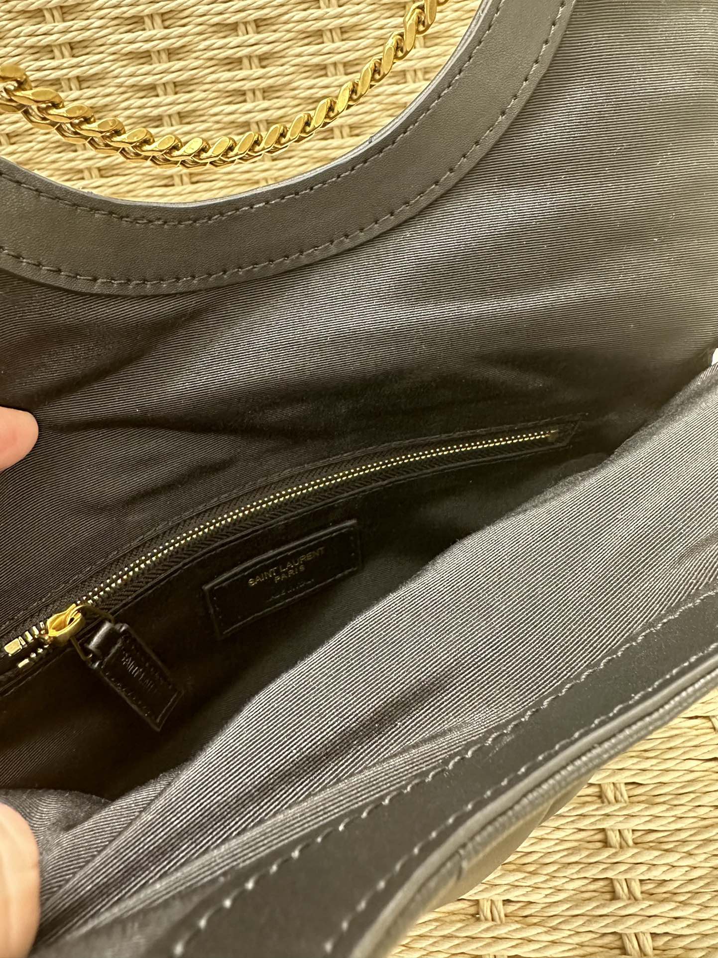 YSL   LE 87 Lambskin Metal Flap Bag Style Number: 754001 Folded Dimensions: 26x13x5cm Unfolded Dimensions: 26x26.5x5cm