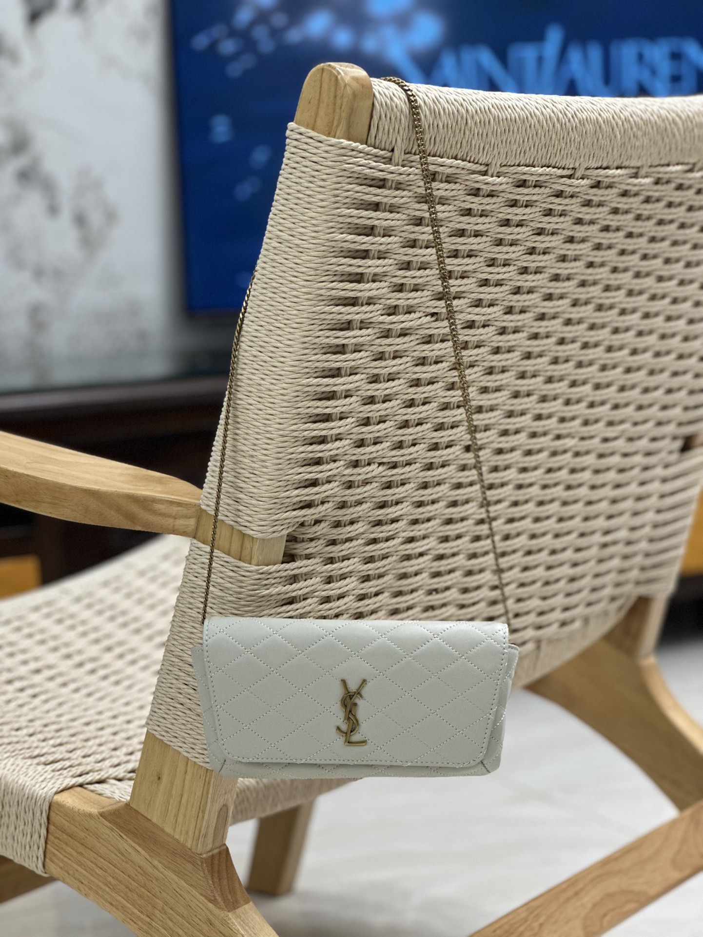 YSL Gaby Phone Case/Chain Bag Model: 742579 Dimensions: 19×10×4.5cm Shoulder Strap Length: 51cm