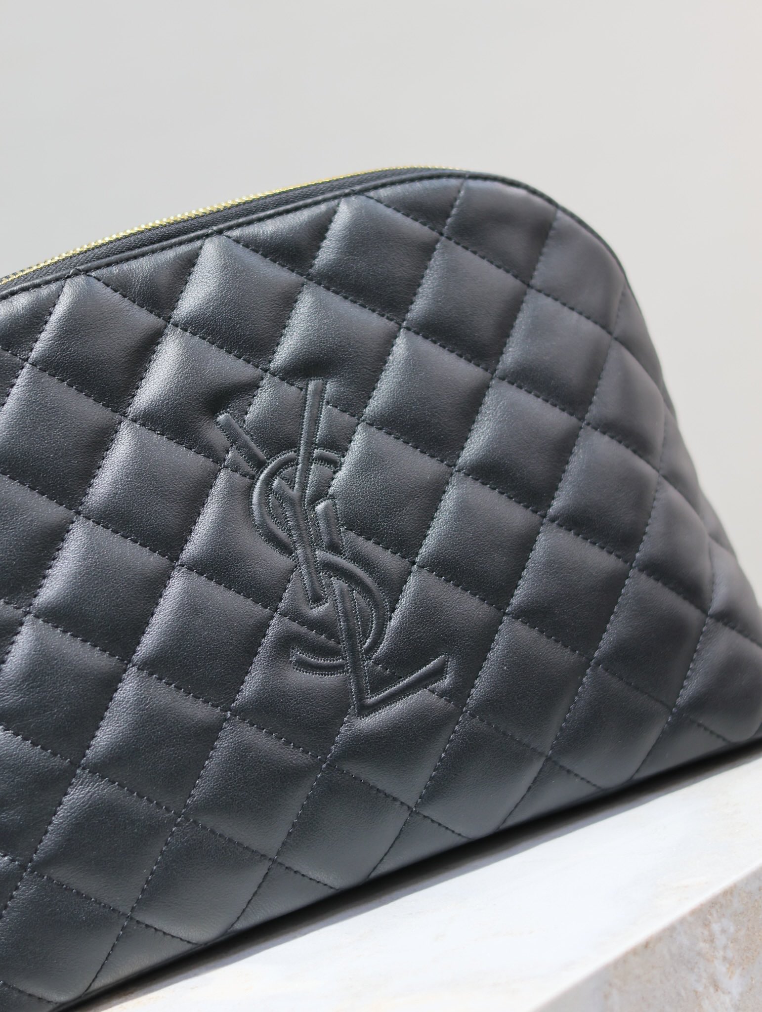 YSL Black LE CASSANDRE New Makeup Bag Style Number: 736010 Dimensions: 30×20×11cm