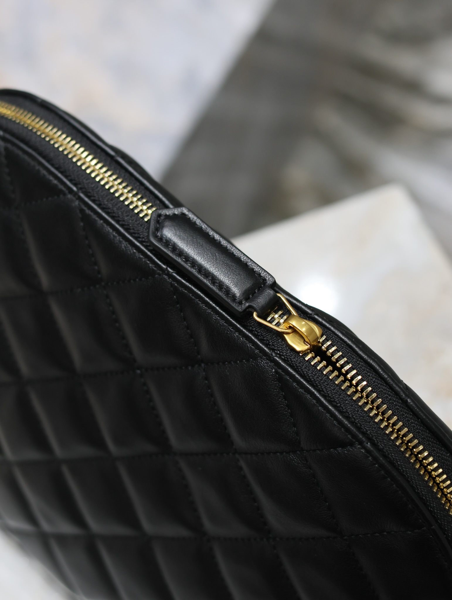 YSL Black LE CASSANDRE New Makeup Bag Style Number: 736010 Dimensions: 30×20×11cm