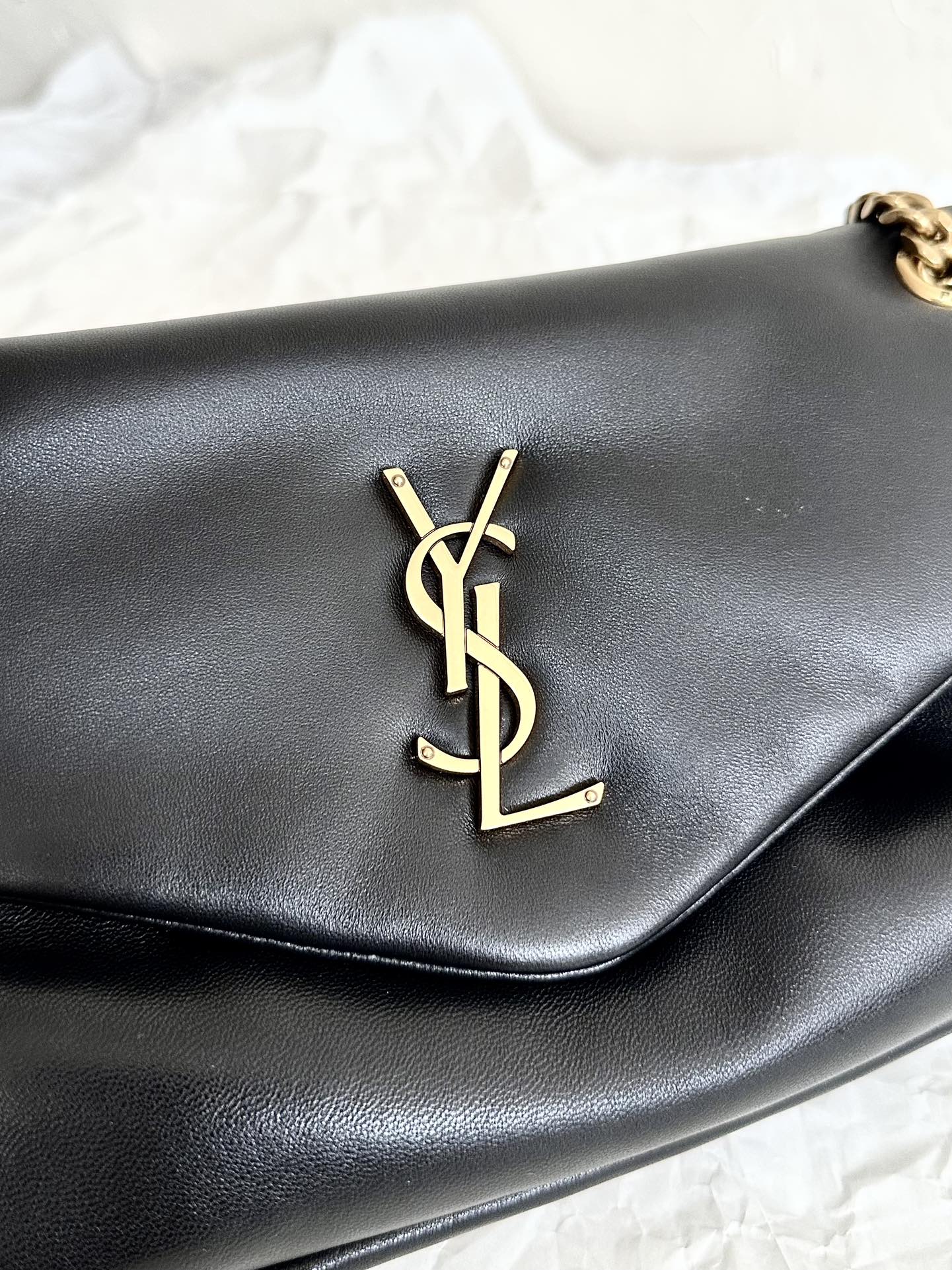YSL Calypso Lambskin Chain Shoulder Bag/Underarm Bag Black Gold 734153m 26×14×7cm