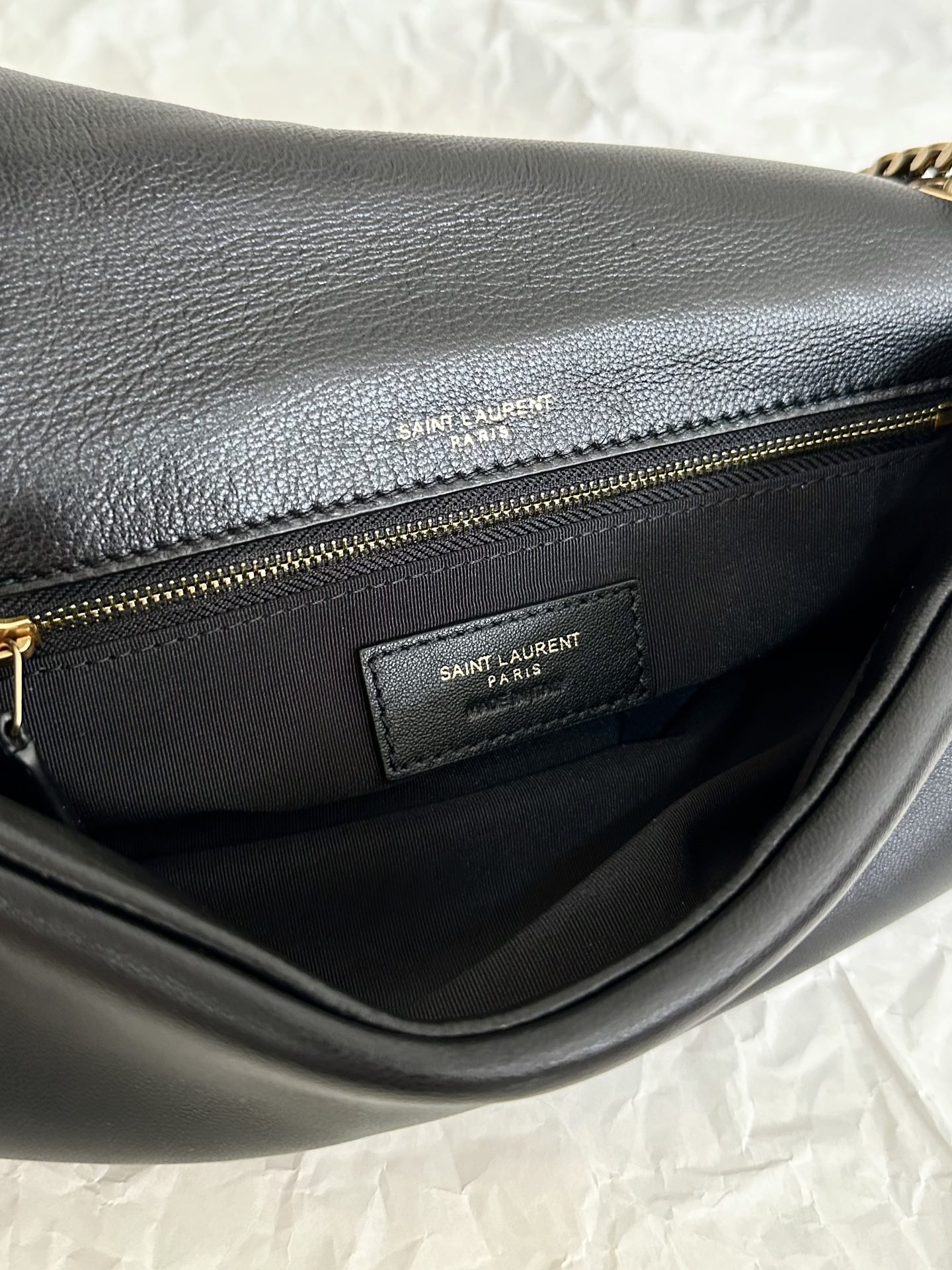 YSL Calypso Lambskin Chain Shoulder Bag/Underarm Bag Black Gold 734153m 26×14×7cm