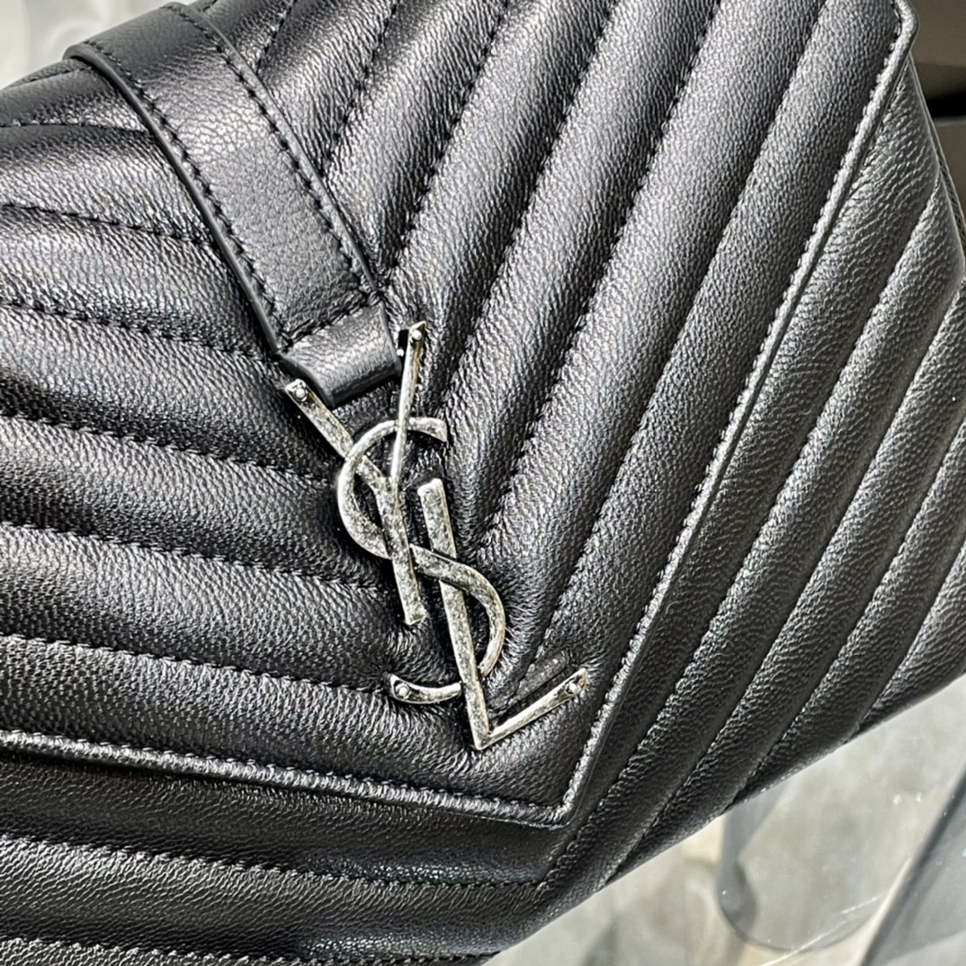 YSL   #Monogram College# Black with Silver Buckle_24cm Model: 392737 Dimensions: 24x17x6cm