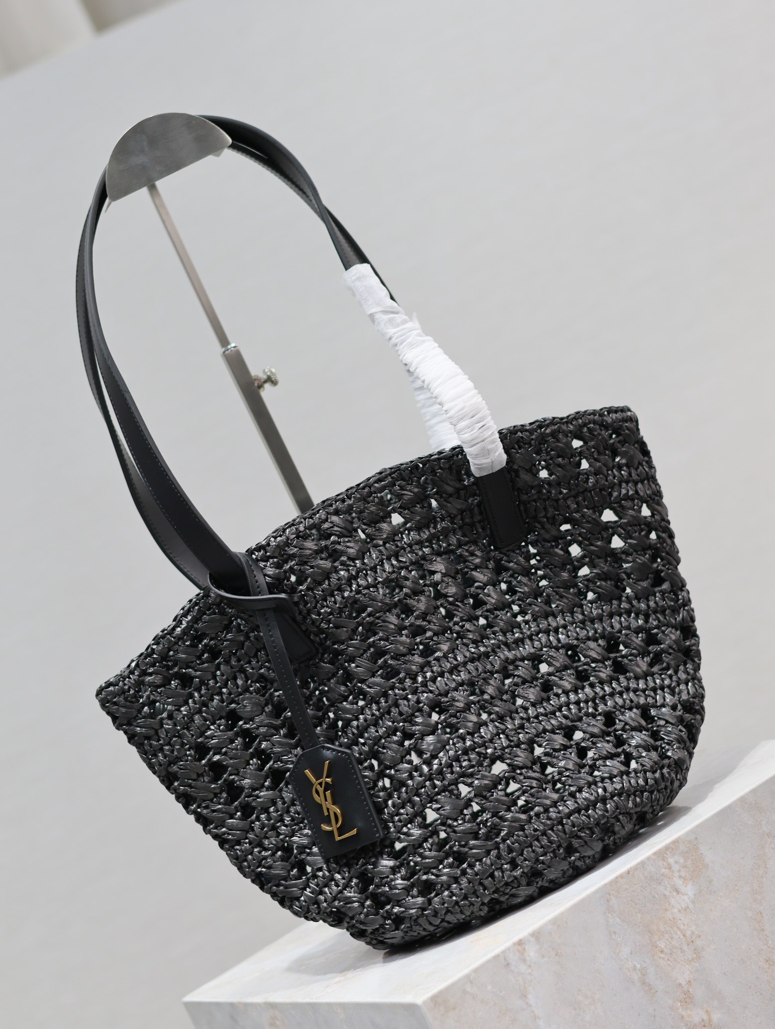 YSL Straw Tote Bag Vegetable Basket Openwork Straw Tote Bag Model: 761461 Dimensions: 42×20×22cm