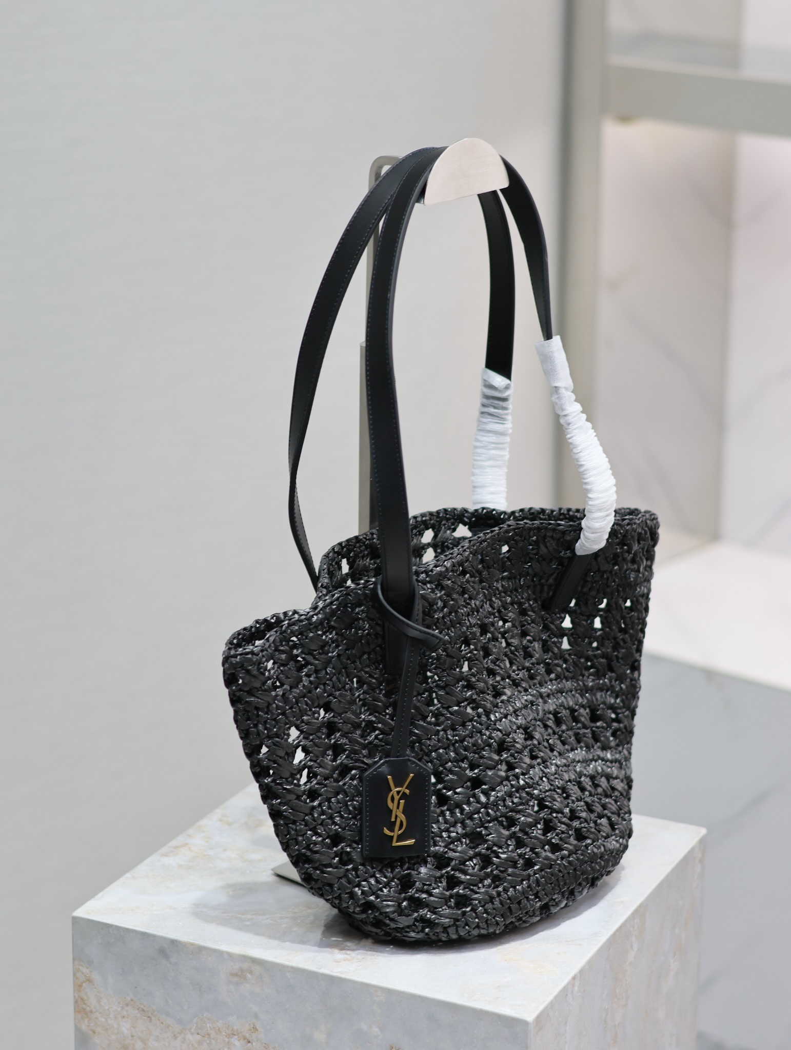 YSL Straw Tote Bag Vegetable Basket Openwork Straw Tote Bag Model: 761461 Dimensions: 42×20×22cm