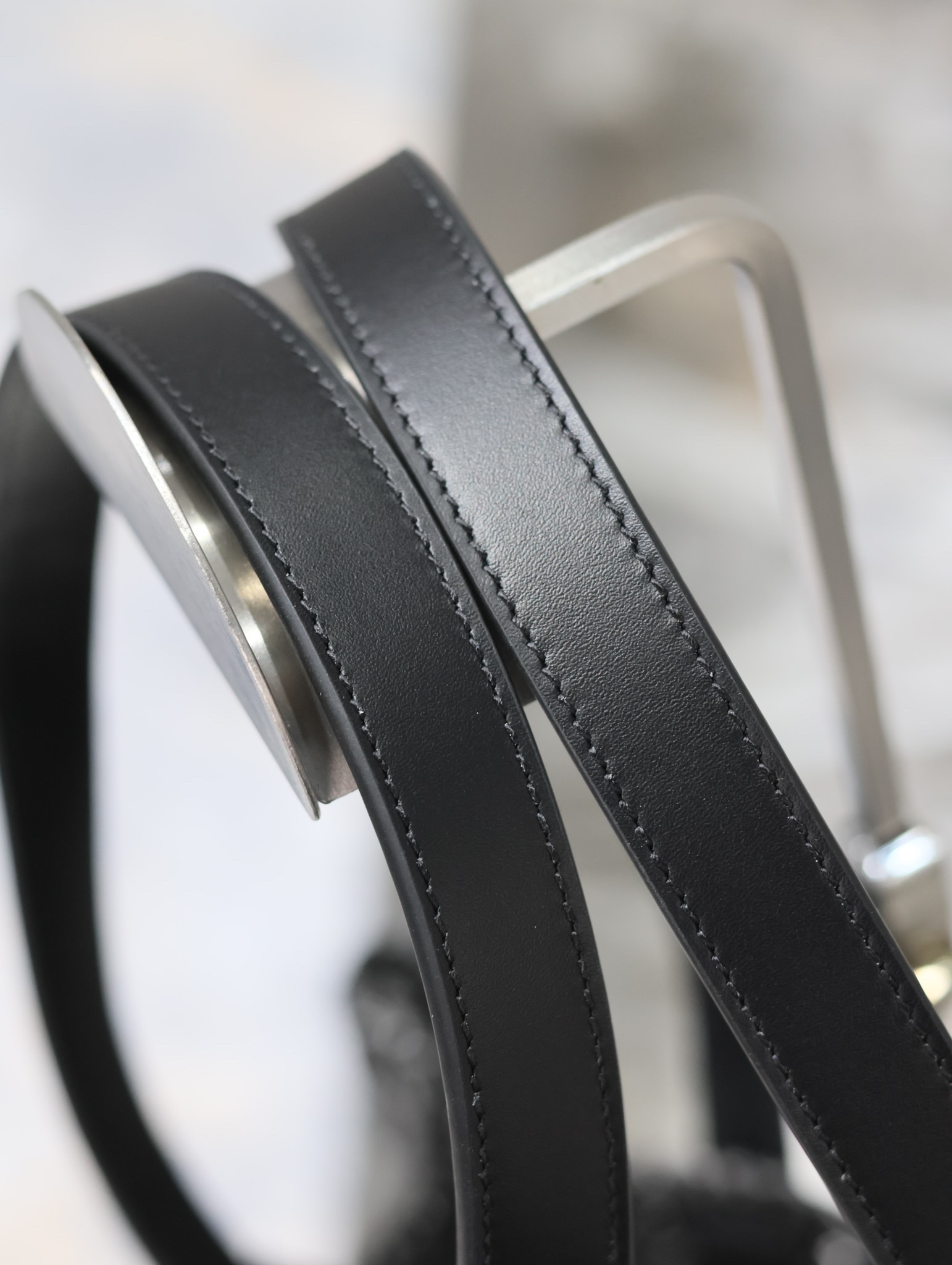 YSL Straw Tote Bag Vegetable Basket Openwork Straw Tote Bag Model: 761461 Dimensions: 42×20×22cm