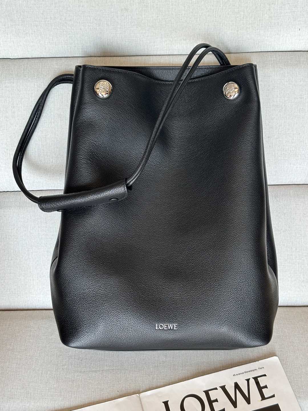 Loewe Large 9530 0.820 Dimensions: 27.5*11.5*40