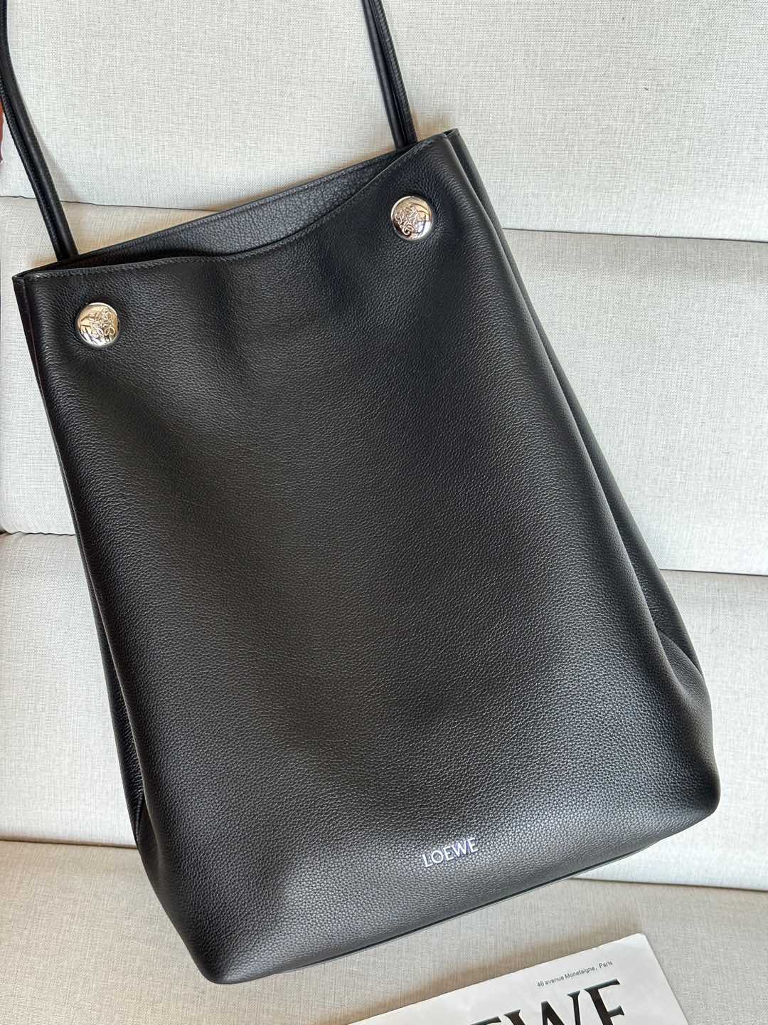 Loewe Large 9530 0.820 Dimensions: 27.5*11.5*40