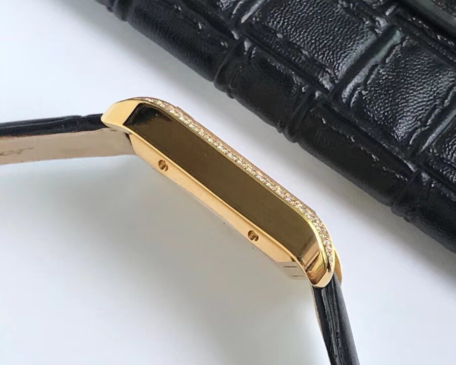 Cartier Tank Stardust Automatic 35mm × 11mm – Luxury 316L Steel Men’s Watch with Sapphire Crystal, Open Caseback & Enhanced Waterproof Performance