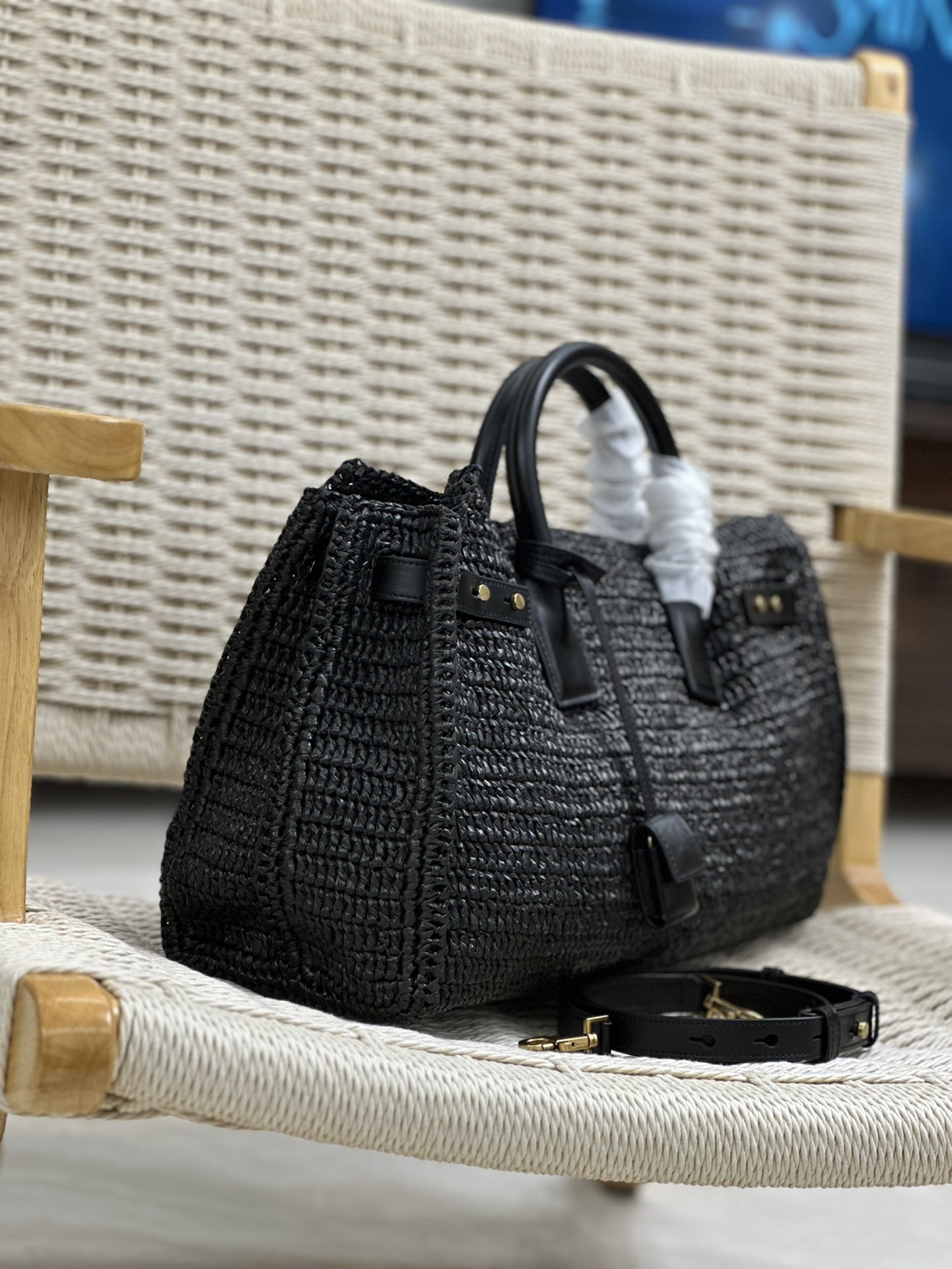 YSL Sac de Jour Raffia Woven Accordion Bag Dimensions: 41×28×13cm Model: 717445