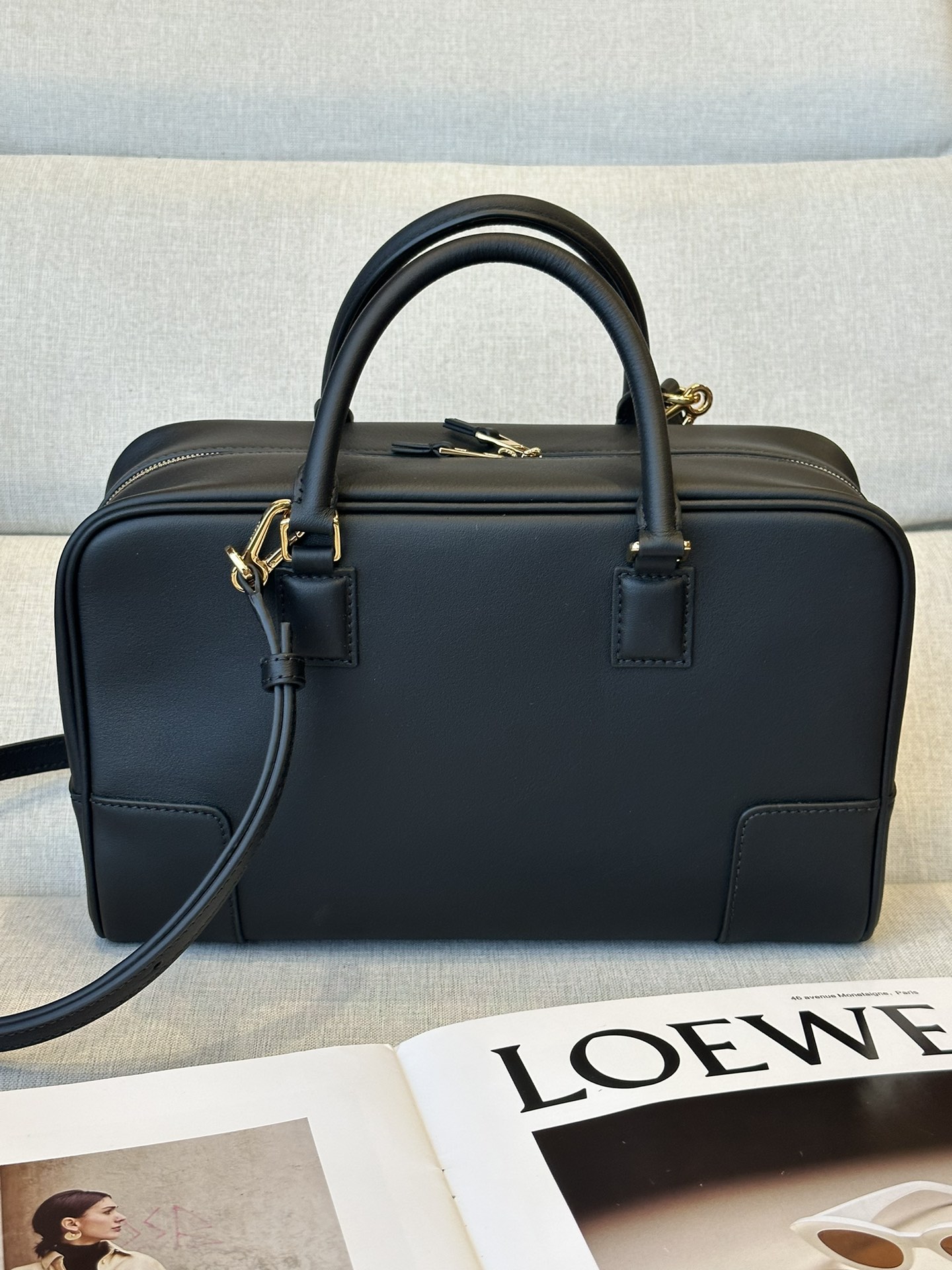 Loewe Model 203  0.850 Dimensions 28-18-11
