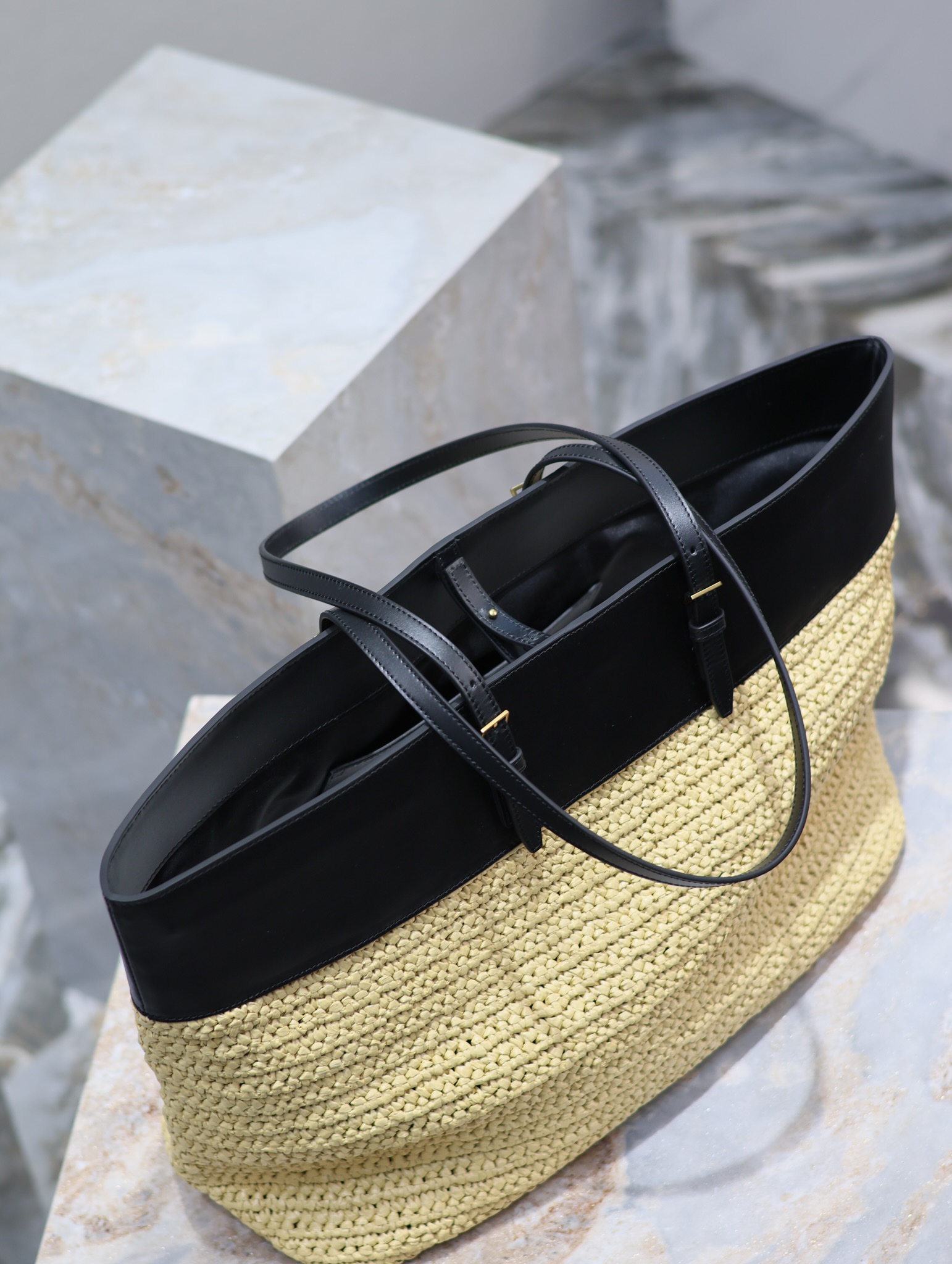 YSL Shopping Tote Bag Dimensions: 38×28×13cm Model: 394195 Woven