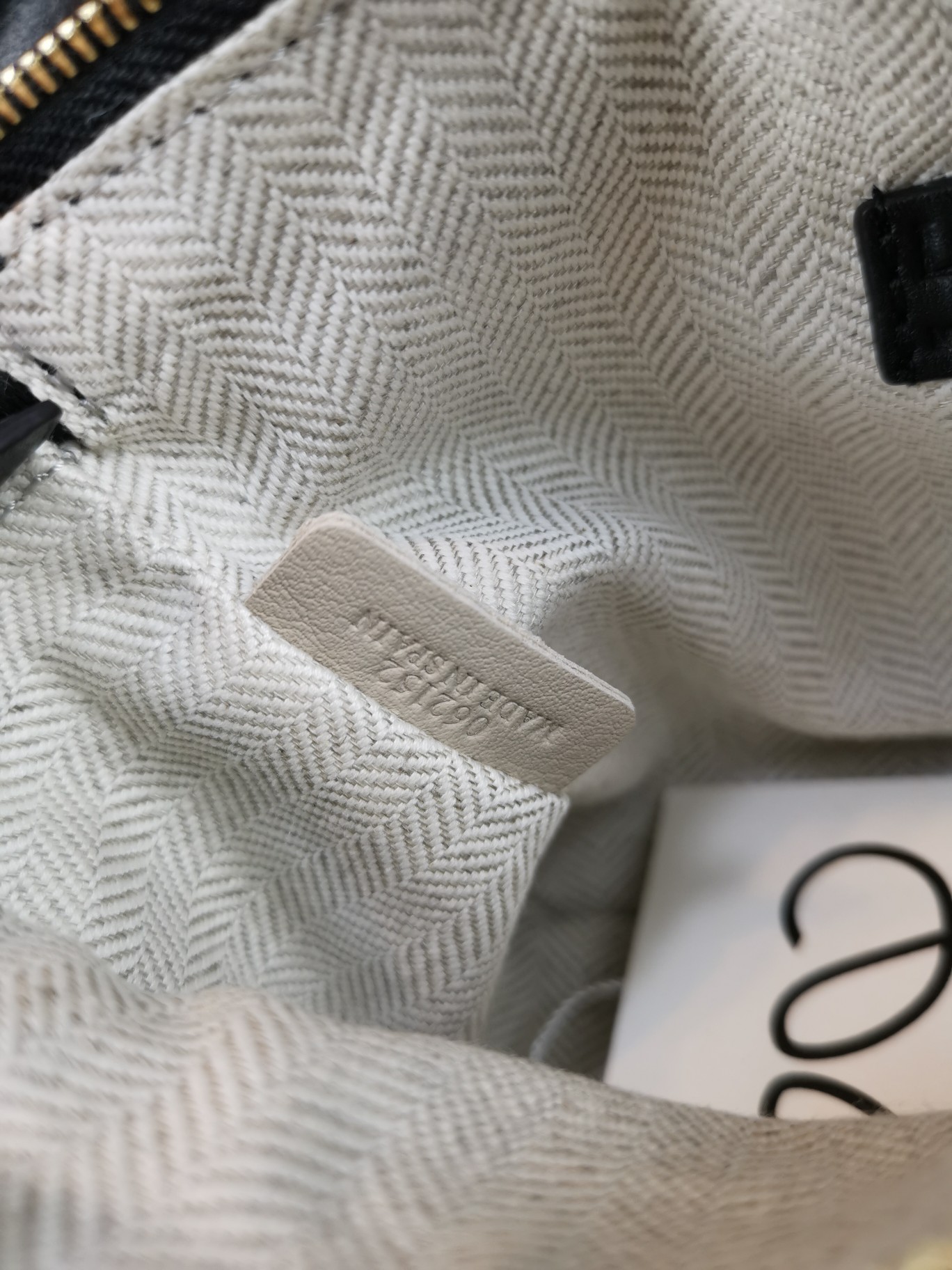 Loewe Mini Navy Blue Patchwork Model 3000 Dimensions: 18*12.5*8cm