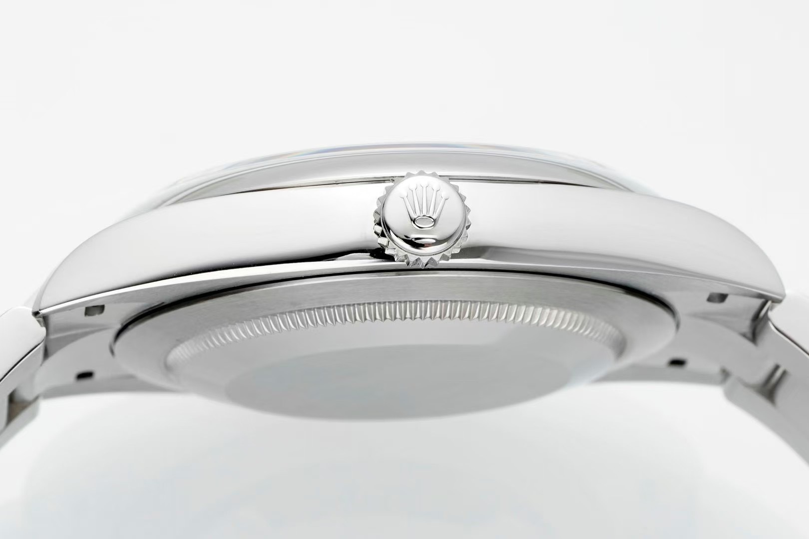 ROLEX Oyster Perpetual｜41mm Case Diameter 12mm Thickness Cal.3230 Movement 904L Steel Polished Indexes Swiss Ice-Blue Lume Sapphire Crystal