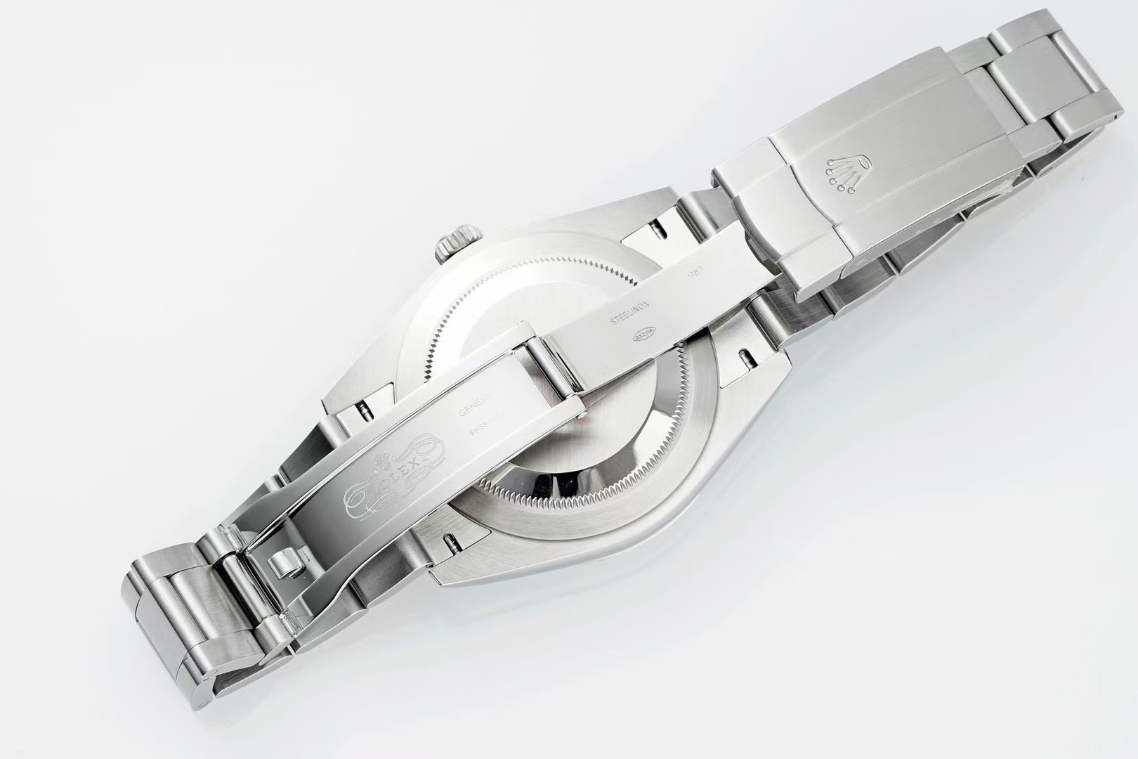 ROLEX Oyster Perpetual｜41mm Case Diameter 12mm Thickness Cal.3230 Movement 904L Steel Polished Indexes Swiss Ice-Blue Lume Sapphire Crystal