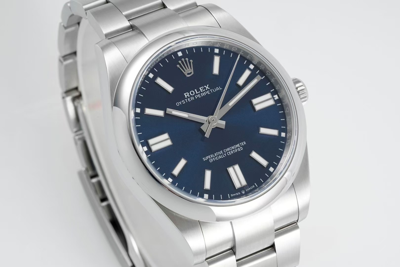 ROLEX Oyster Perpetual｜41mm Case Diameter 12mm Thickness Cal.3230 Movement 904L Steel Polished Indexes Swiss Ice-Blue Lume Sapphire Crystal