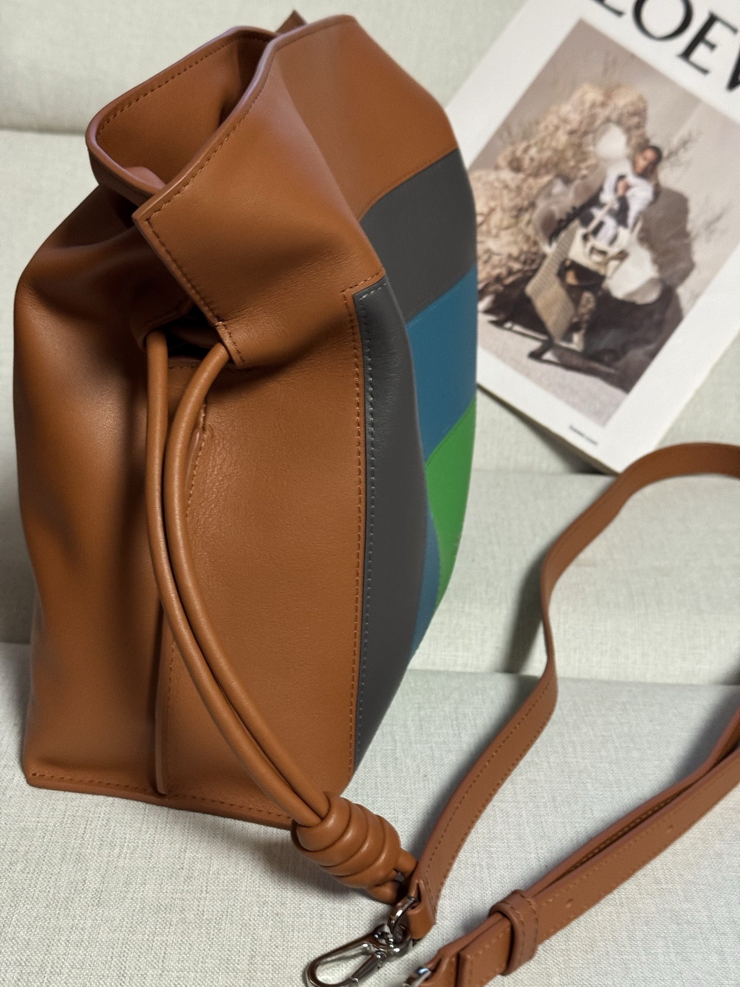 Loewe 0.700 Size 30-24.5-10.5 Model 11050-1