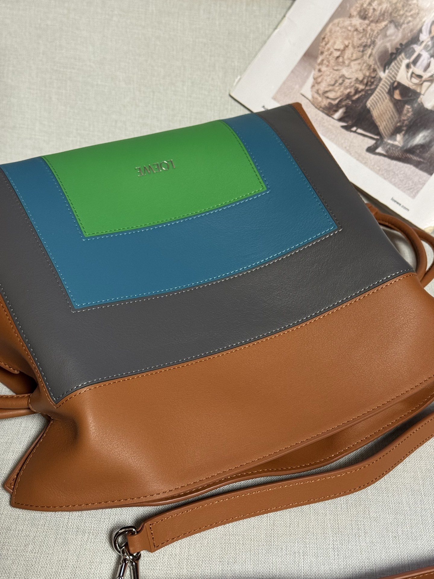 Loewe 0.700 Size 30-24.5-10.5 Model 11050-1