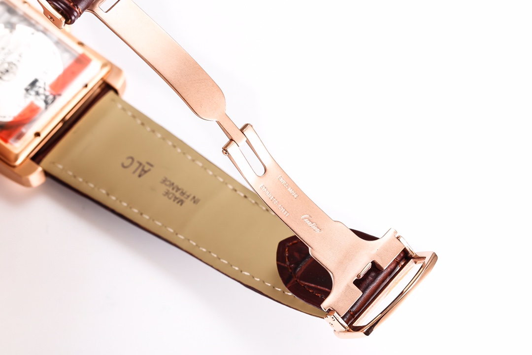 Cartier Premium Square Automatic 34mm × 44mm – 1904-Style Movement, Blue Steel Hands, Dual Sapphire Crystal & 250m Water Resistance