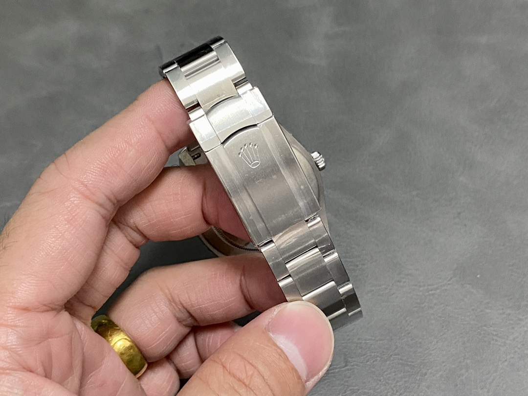 Rolex Oyster Perpetual 41mm