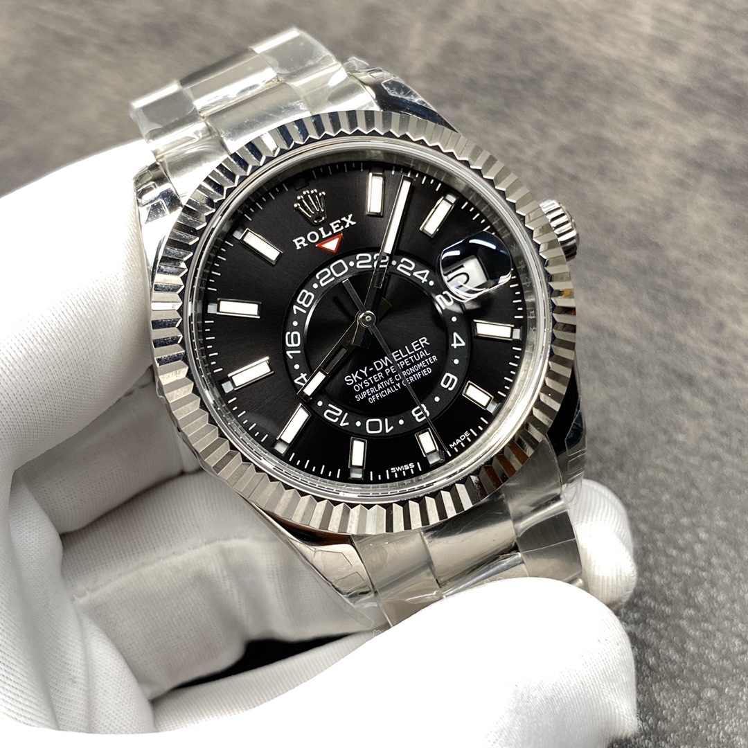 Rolex Sky-Dweller 42mm｜Caliber 9001 Ring Command Fluted Bezel Scratch-resistant Sapphire Crystal Sunburst Dial Oyster Steel Three-piece Link Bracelet Annual Calendar Dual Time Zone