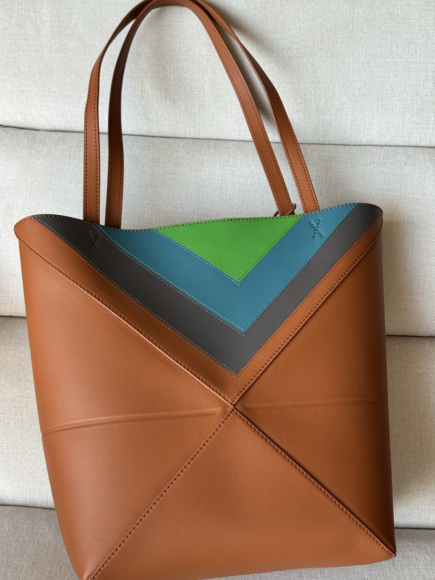 LOEWE × Josef and Anni Albers Collection Debut Puzzle Foldable Bag 0.710 In Stock Model 1762-1 Dimensions 25-31 cm