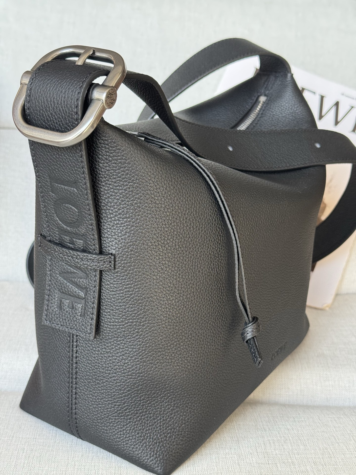 Loewe Cubi Small Lunchbox Bag 0.680 Dimensions 29-22-10 Model 337