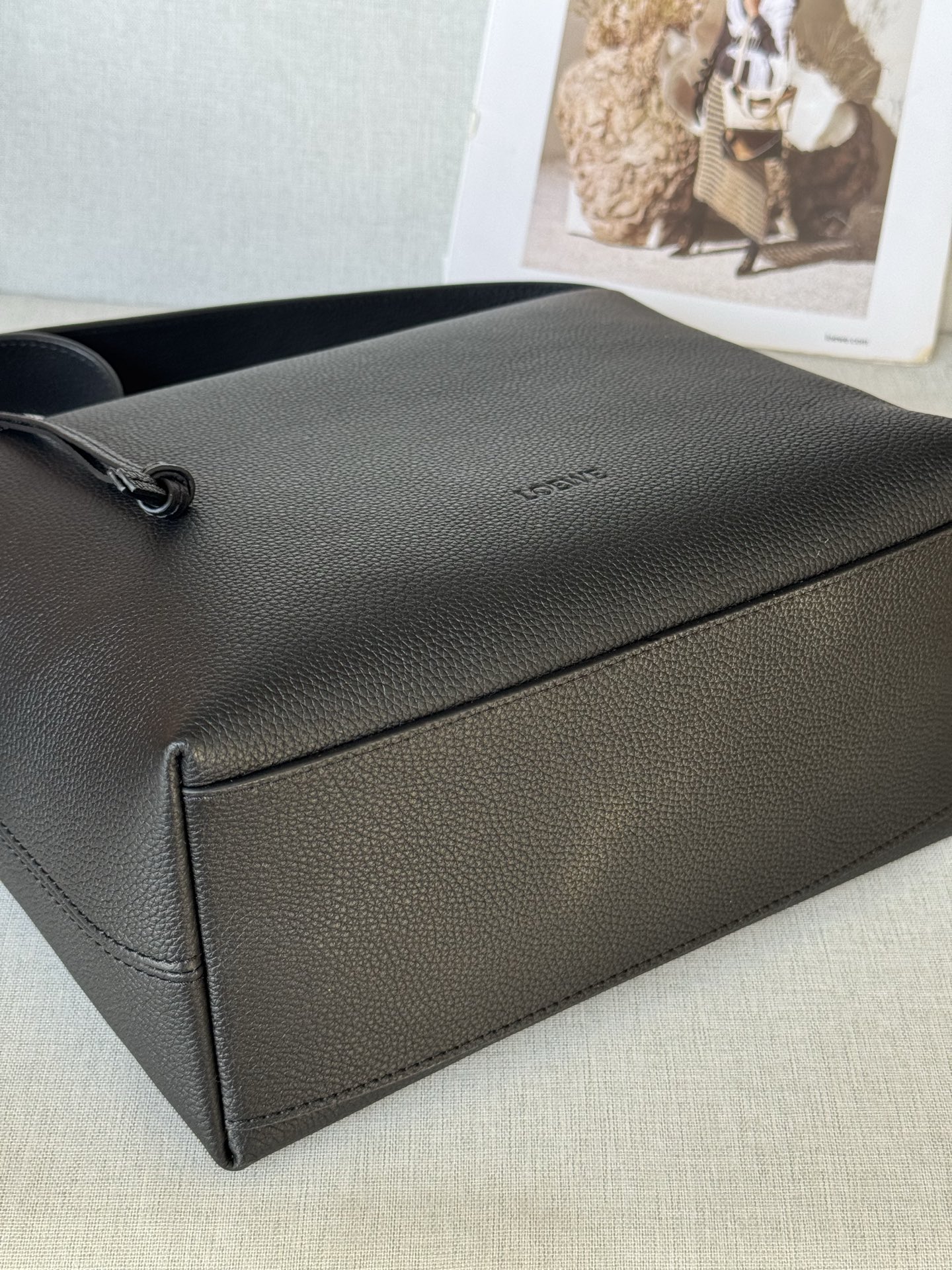 Loewe Cubi Small Lunchbox Bag 0.680 Dimensions 29-22-10 Model 337