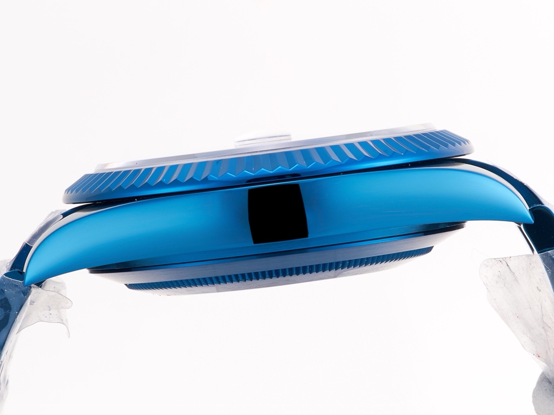 Rolex Sky-Dweller DIW Modified Version 40mm｜9.5mm Thickness Imported Automatic Mechanical Movement Bi-directional Rotating Ring Command Fluted Bezel Sapphire Crystal (Blue Light Magnifier) Oyster Steel Three-piece Link Bracelet Safety Fold-over Clasp Dual