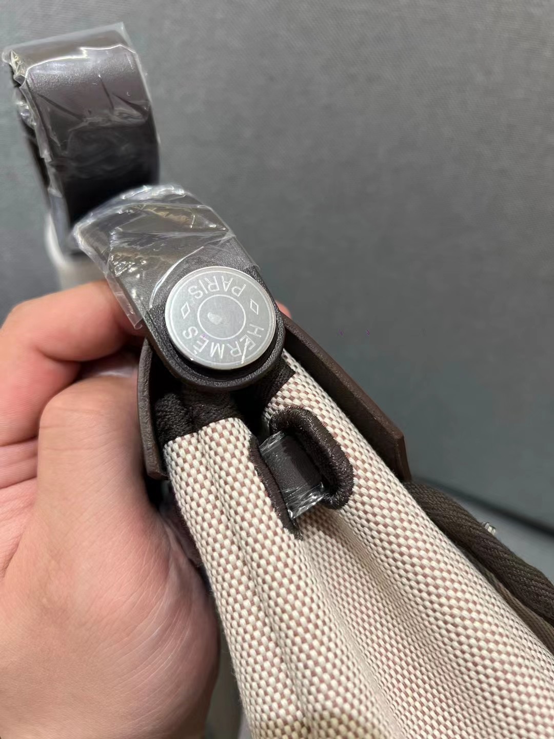 Hermès Model: Mini Herbag Color: Ebony with Silver Hardware Dimensions: 20*17*7cm