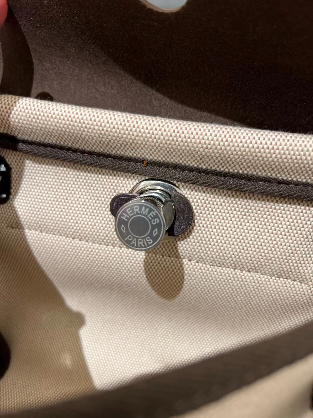 Hermès Model: Mini Herbag Color: Ebony with Silver Hardware Dimensions: 20*17*7cm