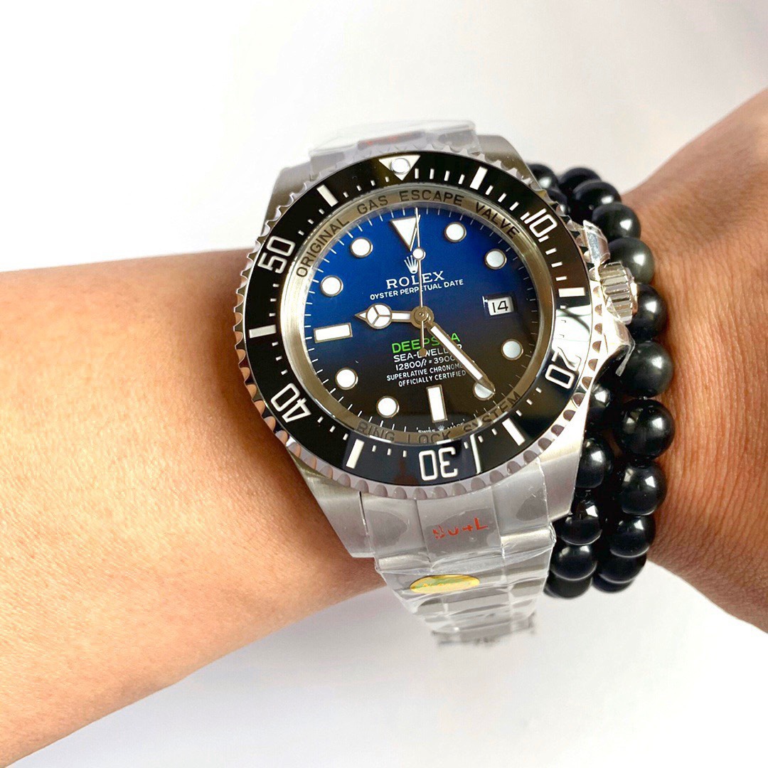 Rolex Sea-Dweller Series+m126660-0002+43MM+Calibre 2836 904L Stainless Steel Gradient Black Dial Men's Watch