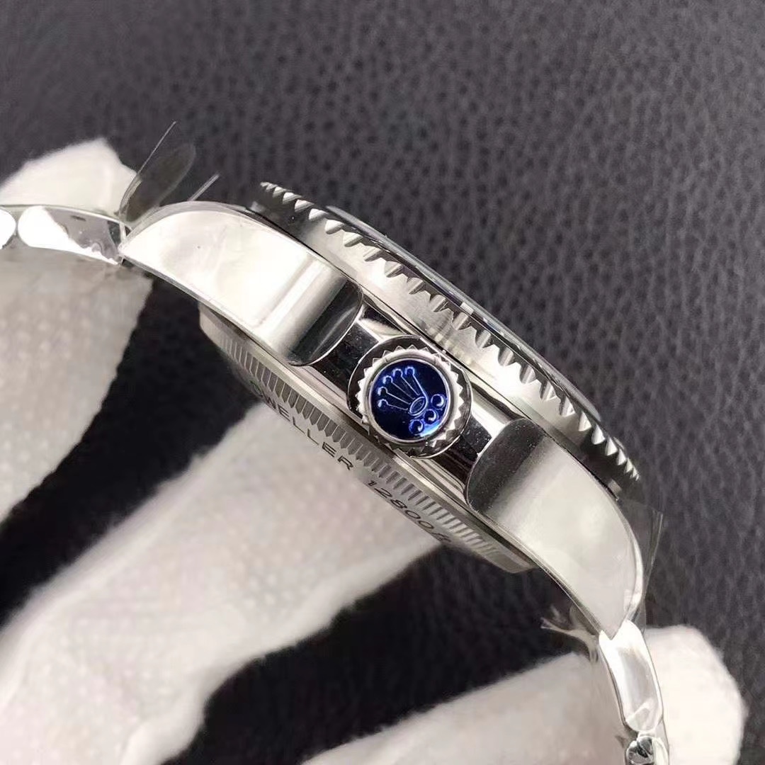 Rolex Sea-Dweller 116660+AR Factory+Super V3 Upgrade+904L Stainless Steel Gradient Dial+Calibre 2824/3135 Men's Watch