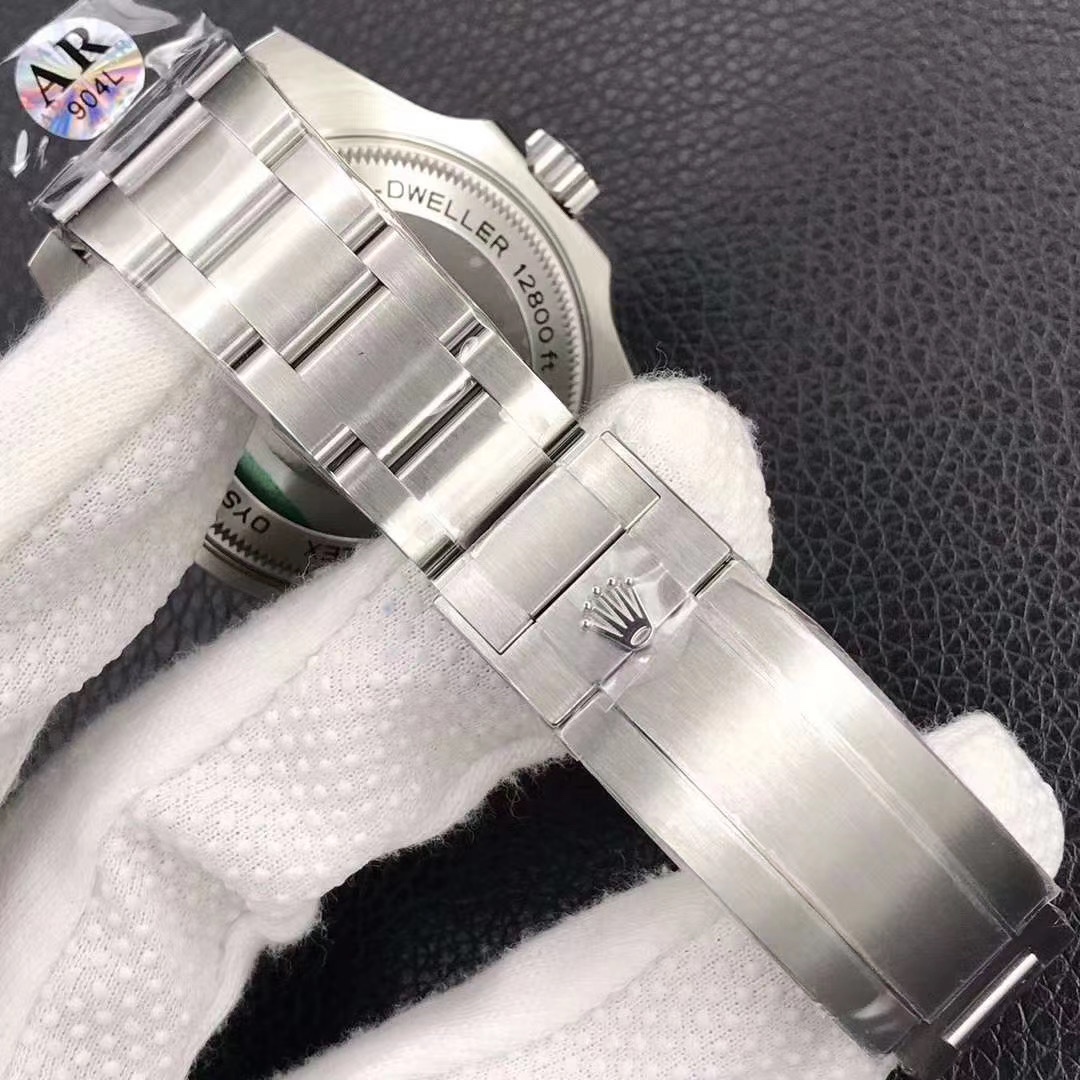 Rolex Sea-Dweller 116660+AR Factory+Super V3 Upgrade+904L Stainless Steel Gradient Dial+Calibre 2824/3135 Men's Watch
