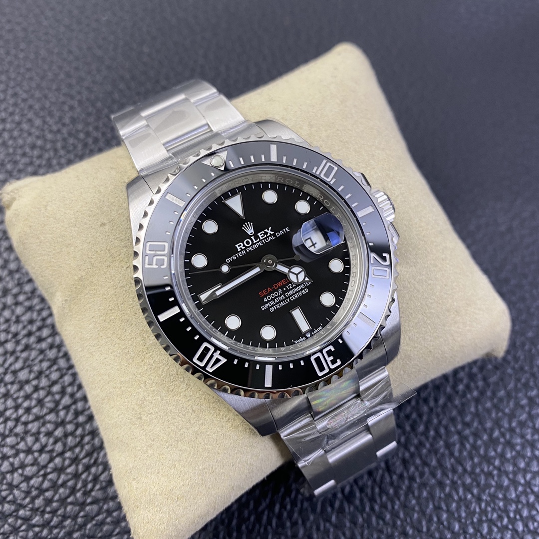 Rolex Sea-Dweller+New Dial Single Red+6 O'clock Crown Mark+904L Stainless Steel+Calibre 2824/3135 Men's Watch