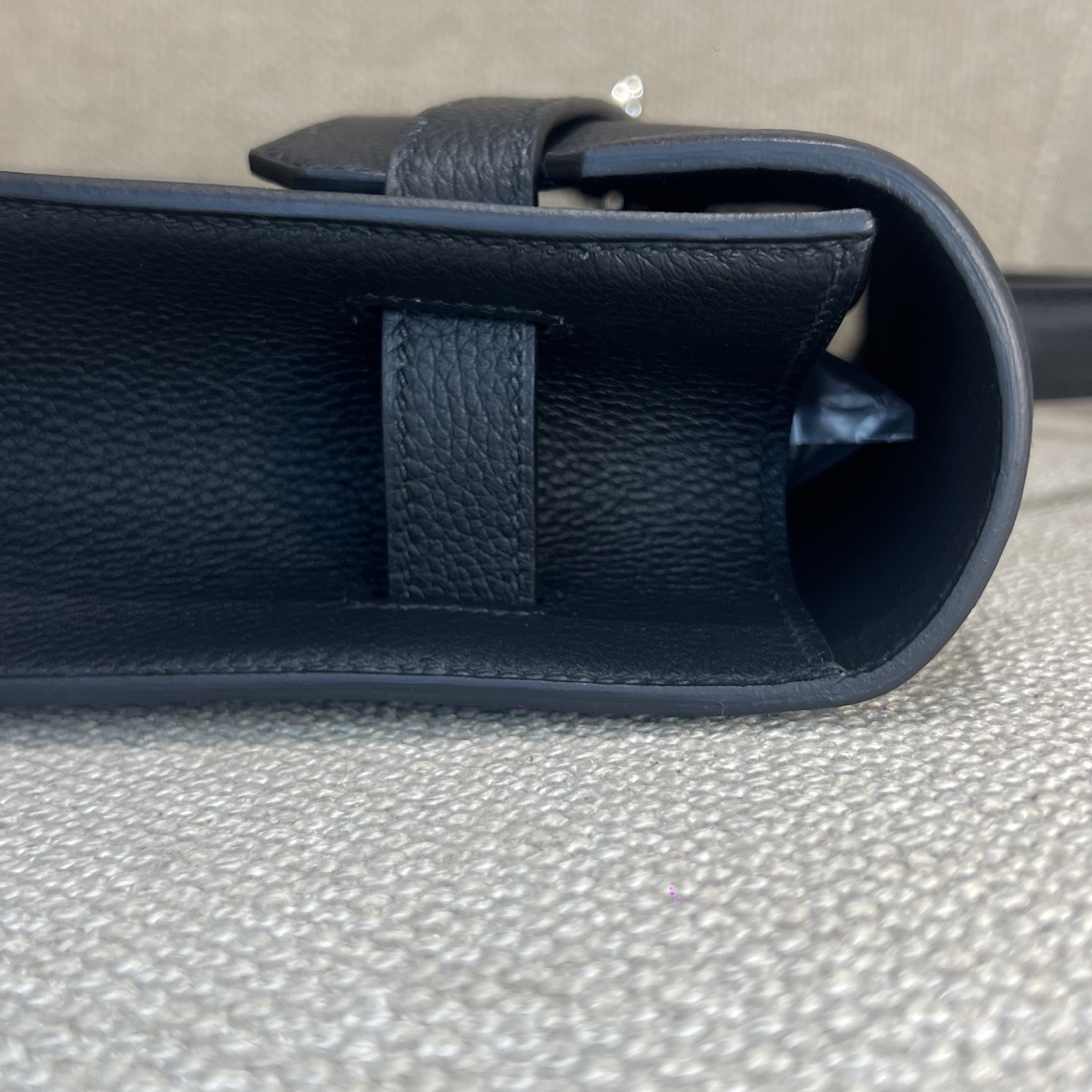 Hermès Model: Depeches 36 Color: Black with silver hardware Dimensions: 36.6cm x 29cm x 5cm