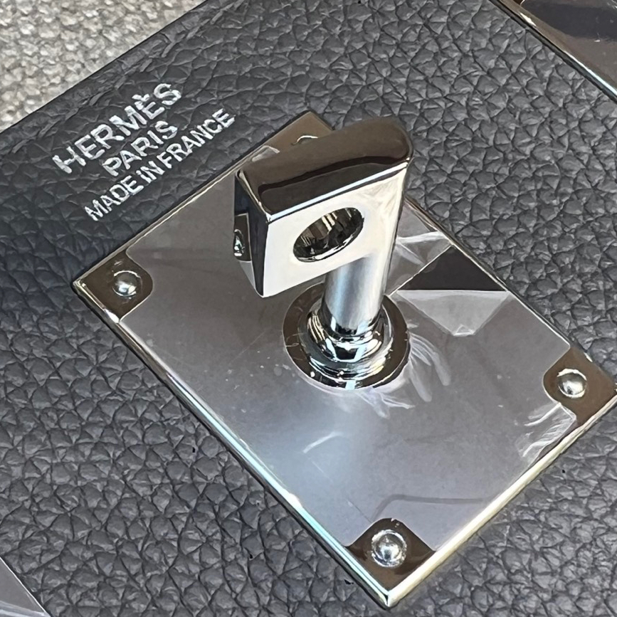 Hermès Model: HAC dos Color: Pewter Gray with Silver Buckle Dimensions: 18*28*8 cm