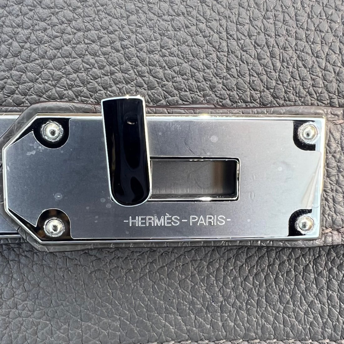 Hermès Model: HAC dos Color: Pewter Gray with Silver Buckle Dimensions: 18*28*8 cm