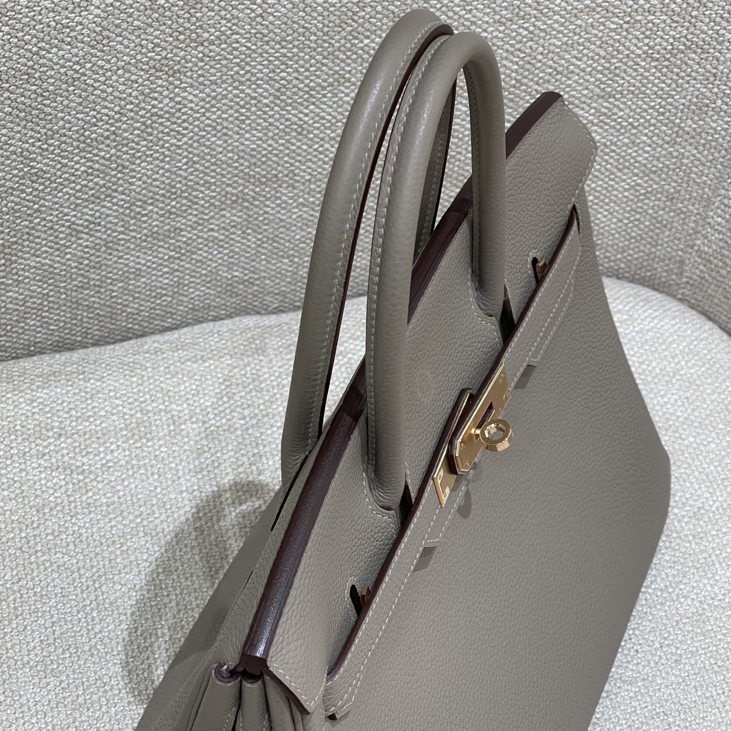 Hermès Model: Birkin 30 Color: M8 Asphalt Gray with Rose Gold Buckle Dimensions: 30cm x 22cm x 16cm