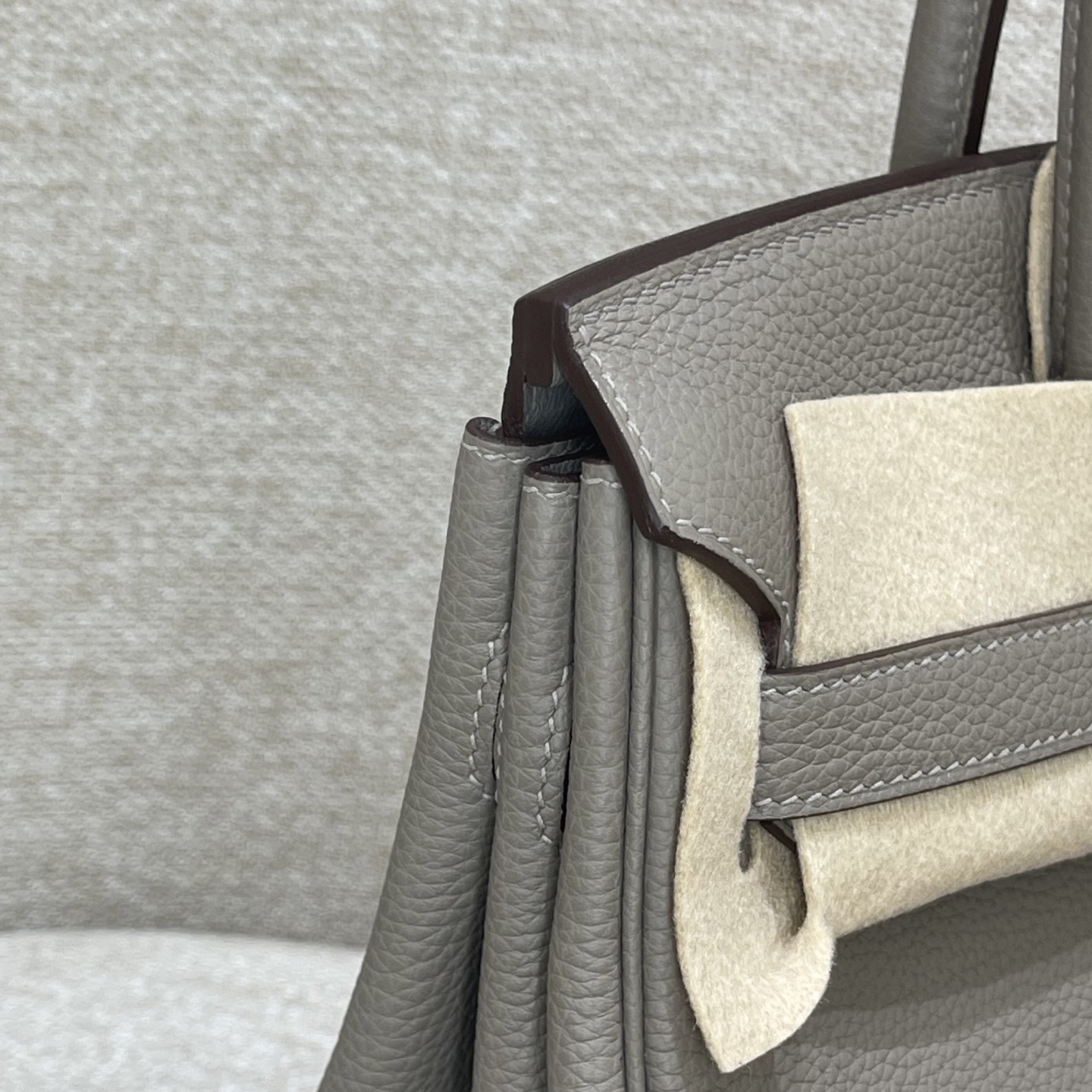 Hermès Model: Birkin 30 Color: M8 Asphalt Gray with Rose Gold Buckle Dimensions: 30cm x 22cm x 16cm