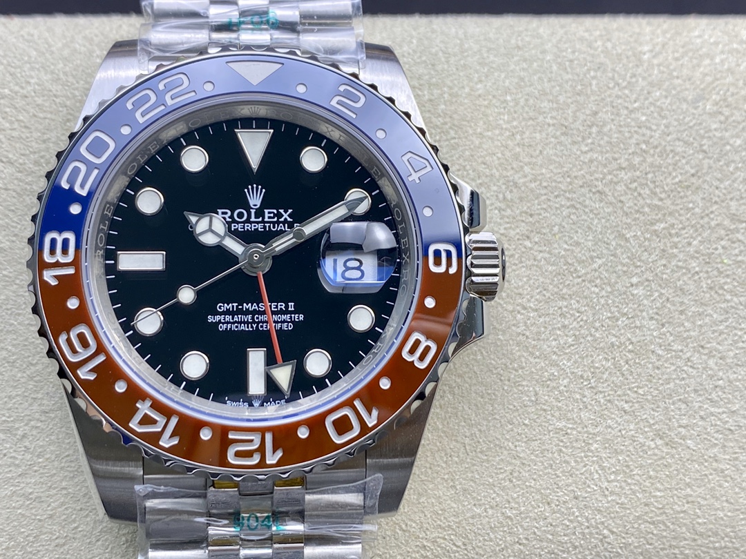 Rolex GMT-Master II Pepsi Bezel 40mm｜13mm Thickness Caliber 3186 Automatic Movement 904L Steel Red & Blue Ceramic Bi-directional Rotating Bezel High-tech Electroplated Font Sapphire Crystal Super Luminous Fold-over Clasp GMT Function