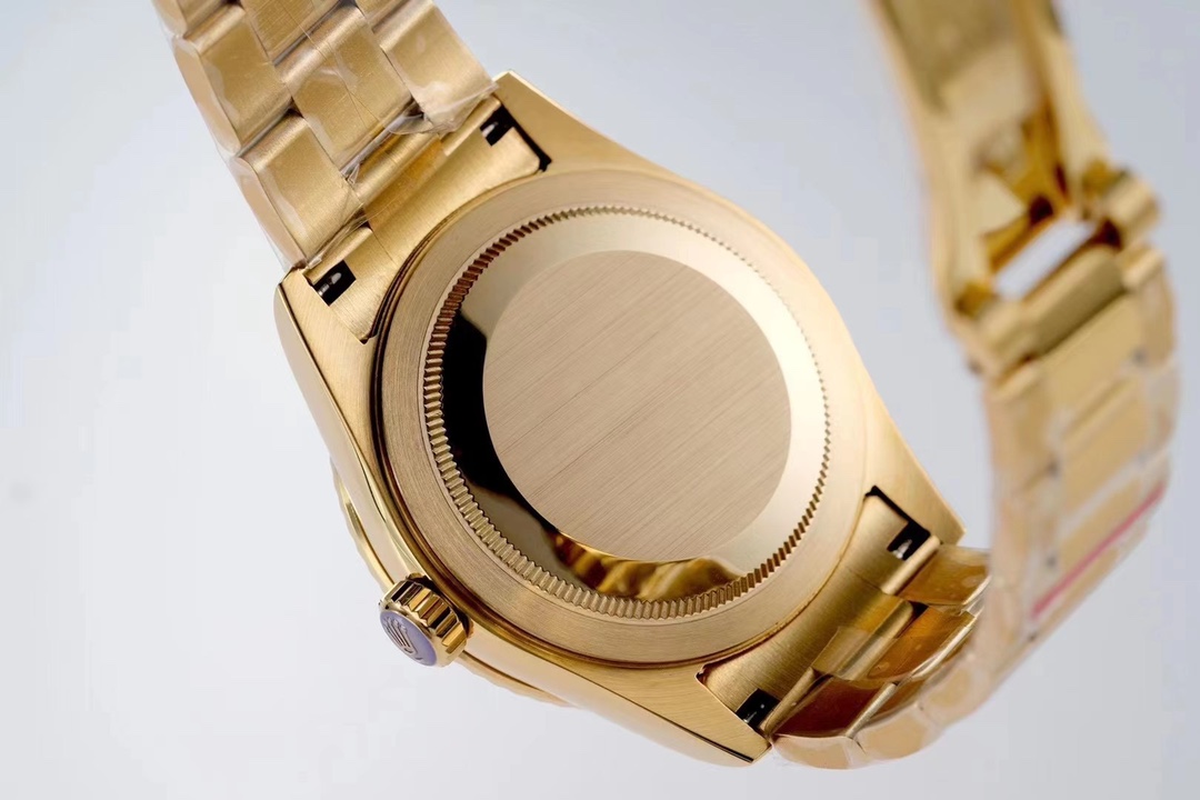 Rolex Sky-Dweller 42mm｜Caliber 9001 Automatic Mechanical Movement Ring Command Fluted Bezel Scratch-resistant Sapphire Crystal (Anti-reflective Magnified Date Window) Sunburst Dial Oyster Steel Three-piece Link Bracelet 5mm Easy-adjust Link Extension Syst