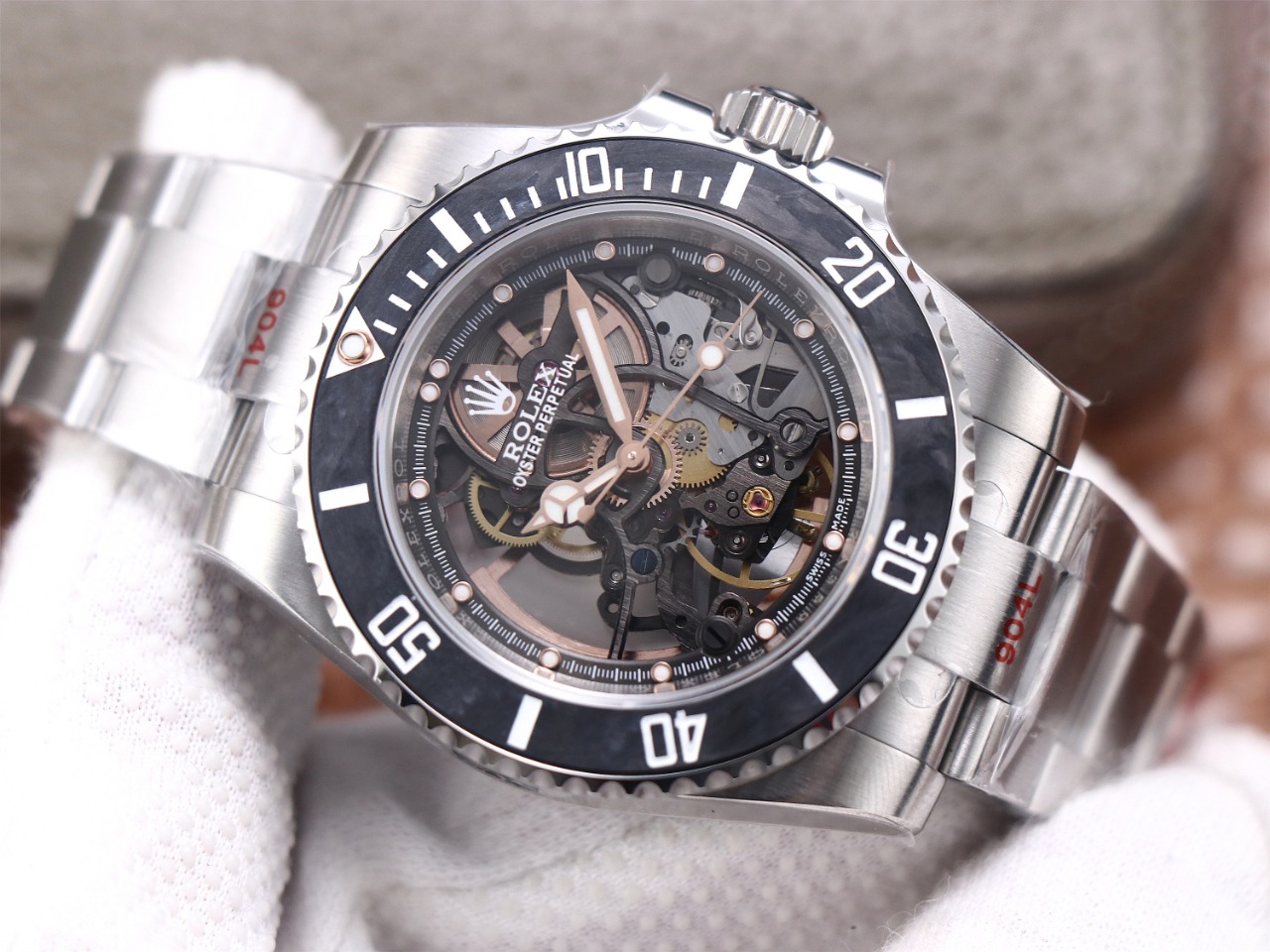 Rolex Submariner Full Skeleton Modified Version 40mm｜Caliber 3130 Skeleton Movement 12.5mm Thickness Coated Carbon Fiber Bezel 904L Steel Material Sapphire Crystal Swiss Ice-Blue Luminous Carbon Fiber Texture Sapphire Luminous Insert