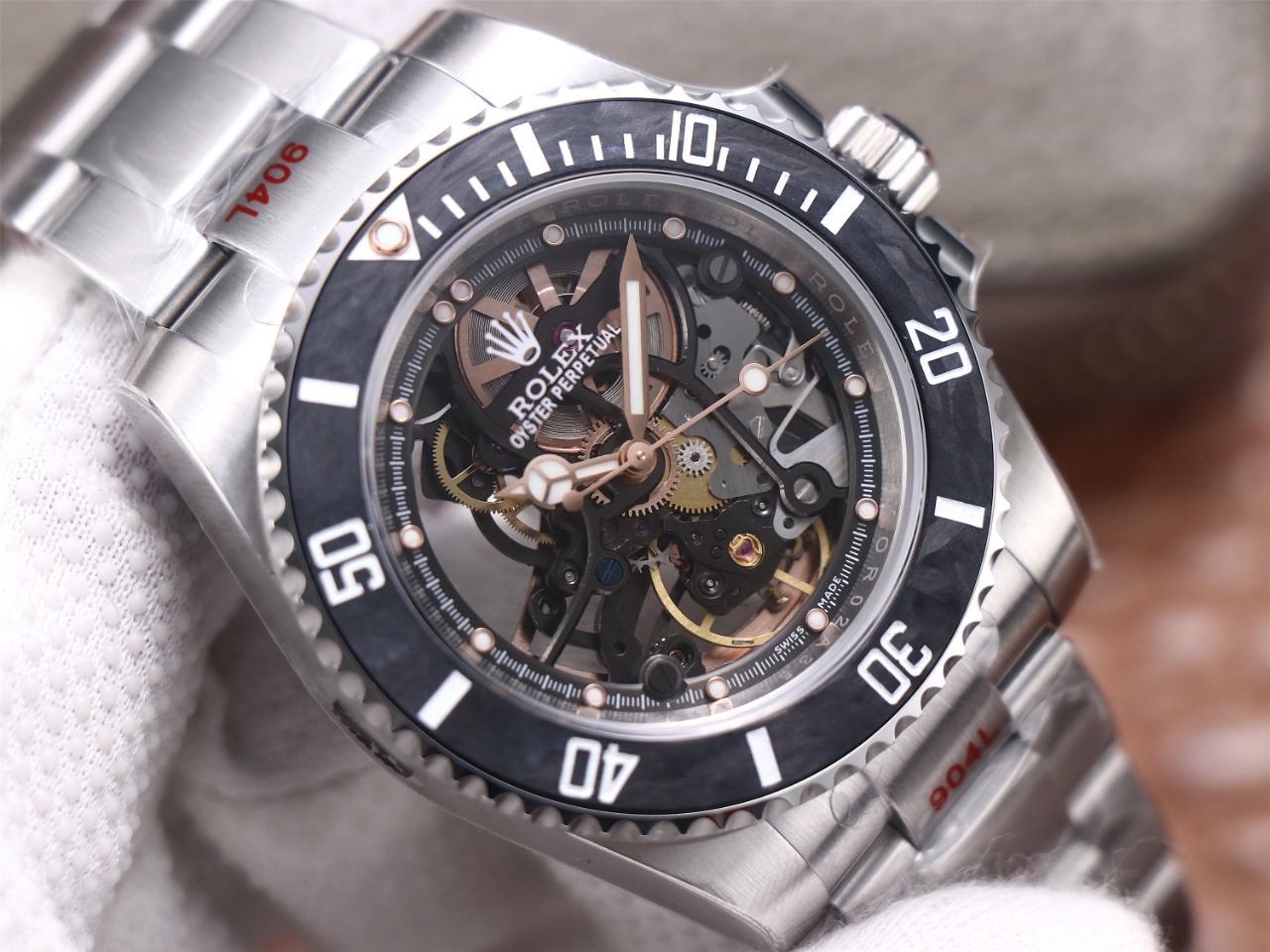 Rolex Submariner Full Skeleton Modified Version 40mm｜Caliber 3130 Skeleton Movement 12.5mm Thickness Coated Carbon Fiber Bezel 904L Steel Material Sapphire Crystal Swiss Ice-Blue Luminous Carbon Fiber Texture Sapphire Luminous Insert